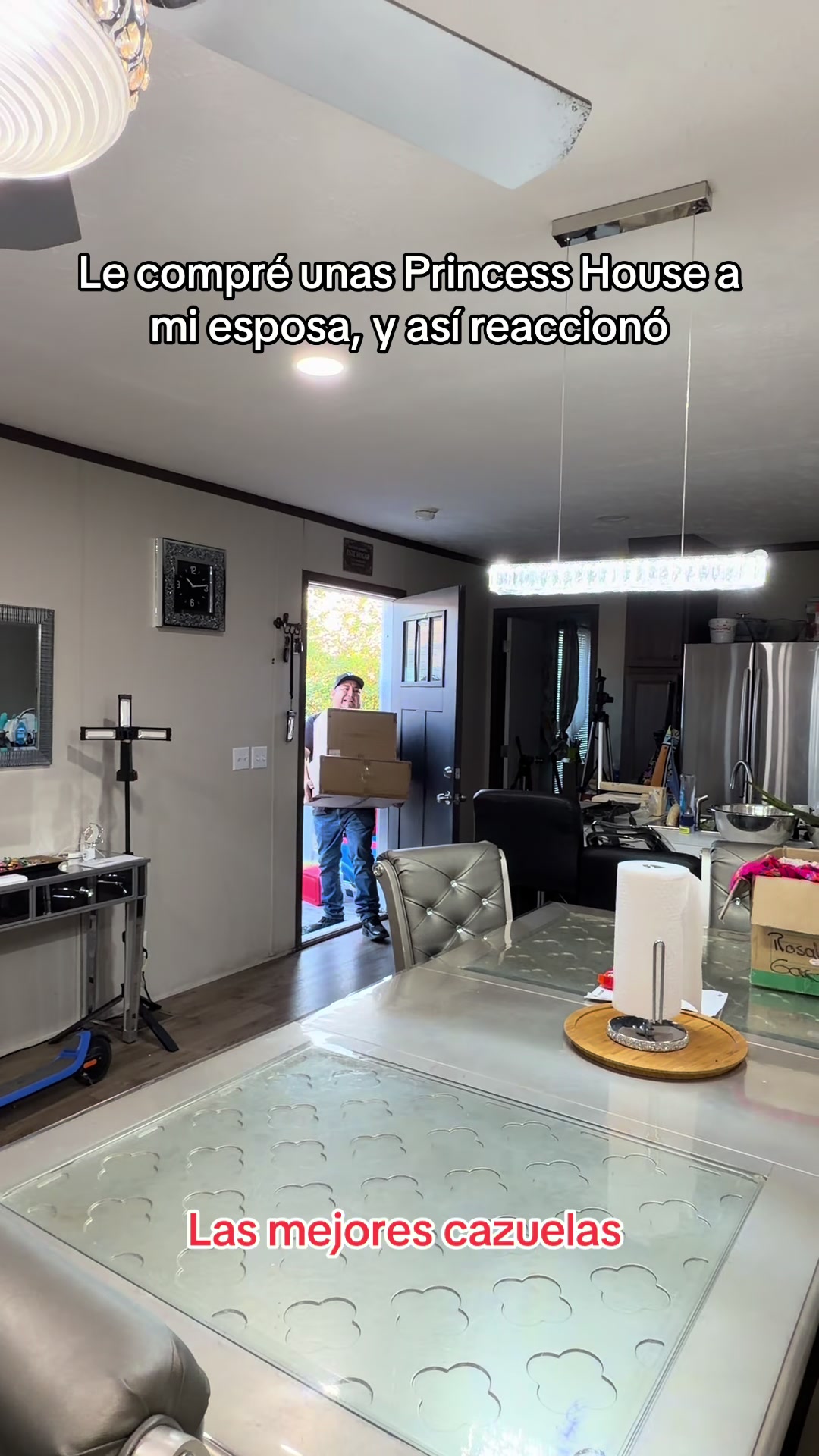 @Una familia mexicana🇲🇽