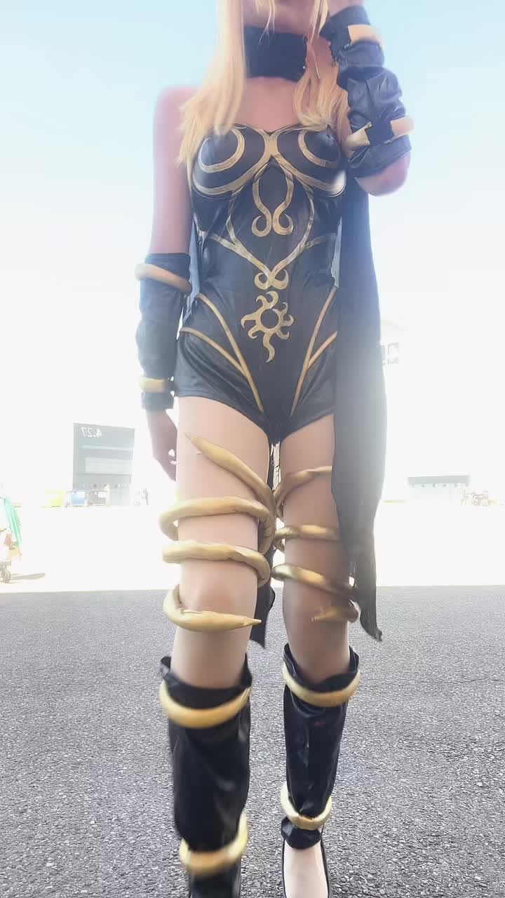 @Aky.cos
