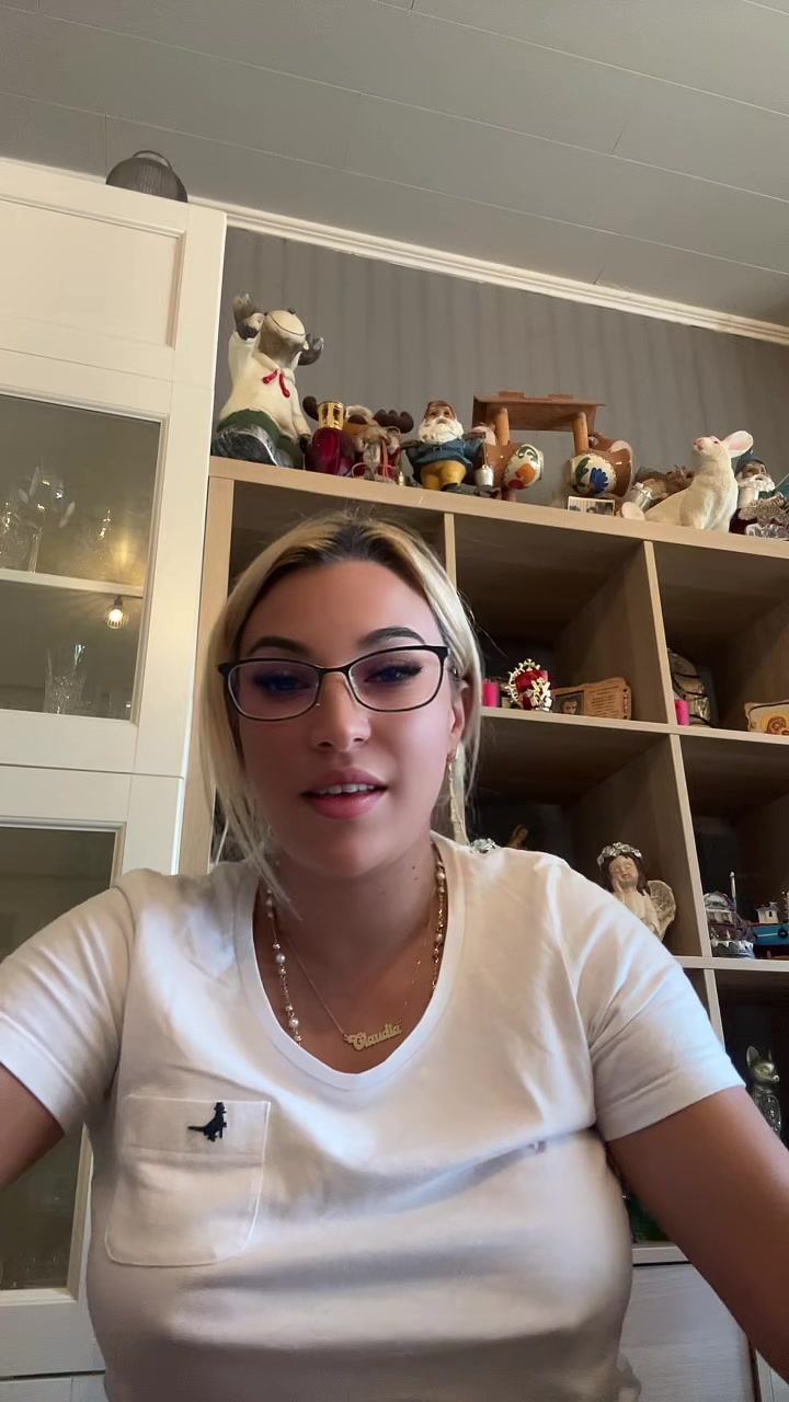 @Claudia dragota
