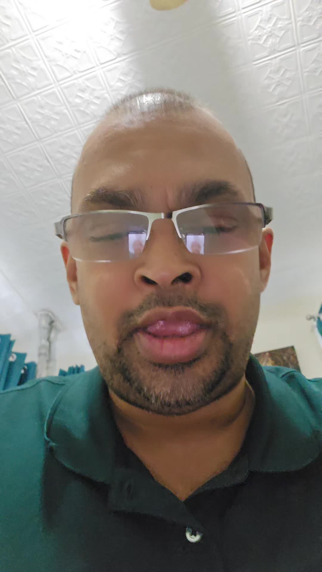 @Roshan Shiwcharran