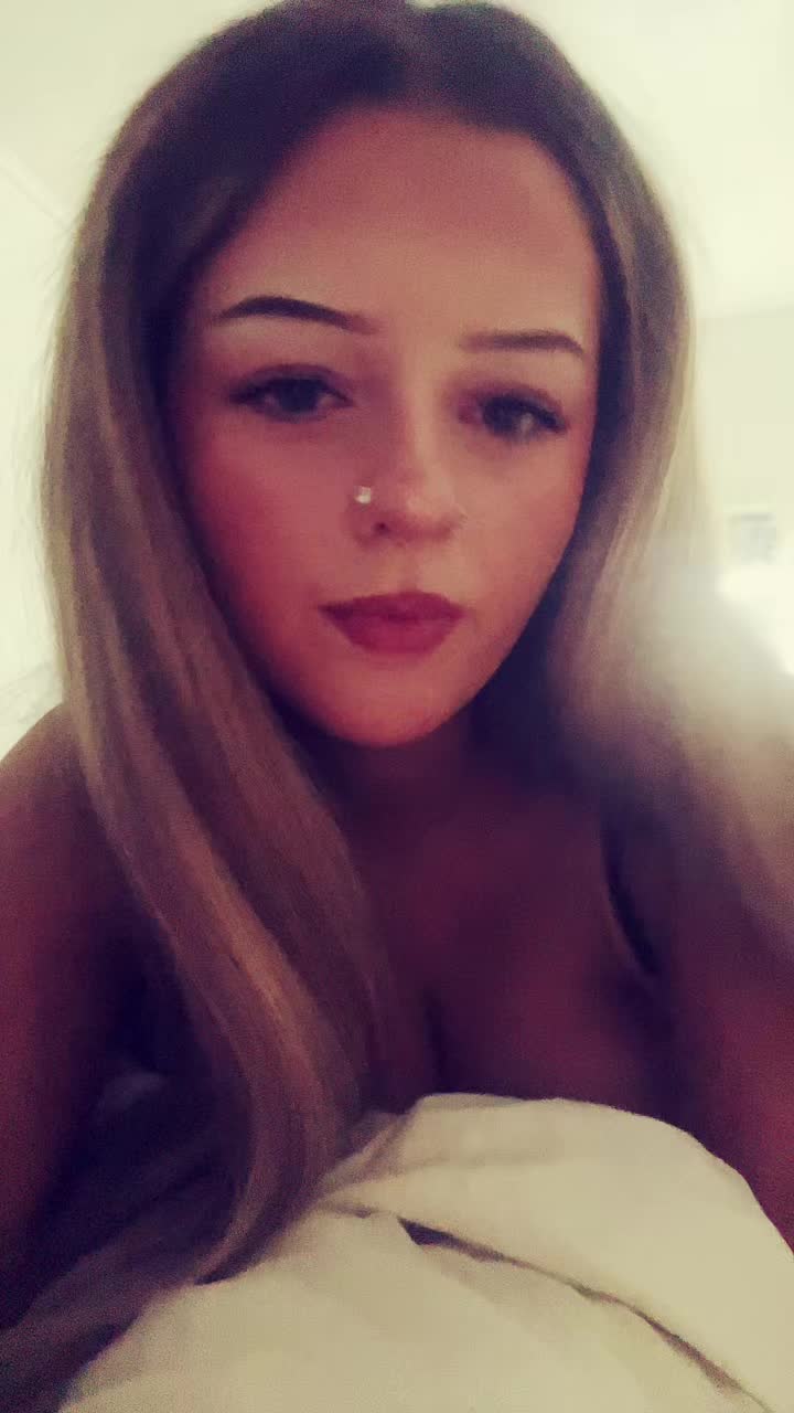 @😚😚