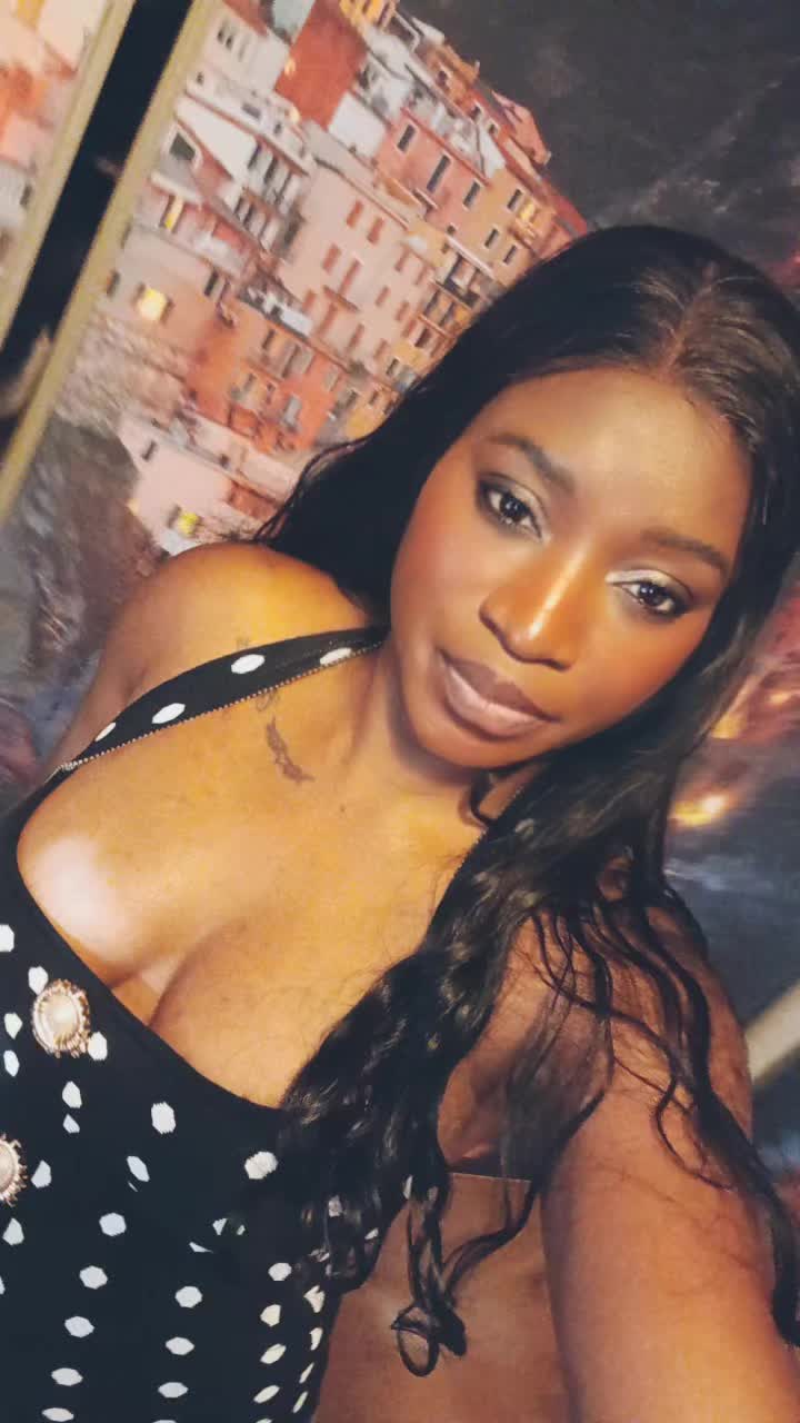 @lealaris