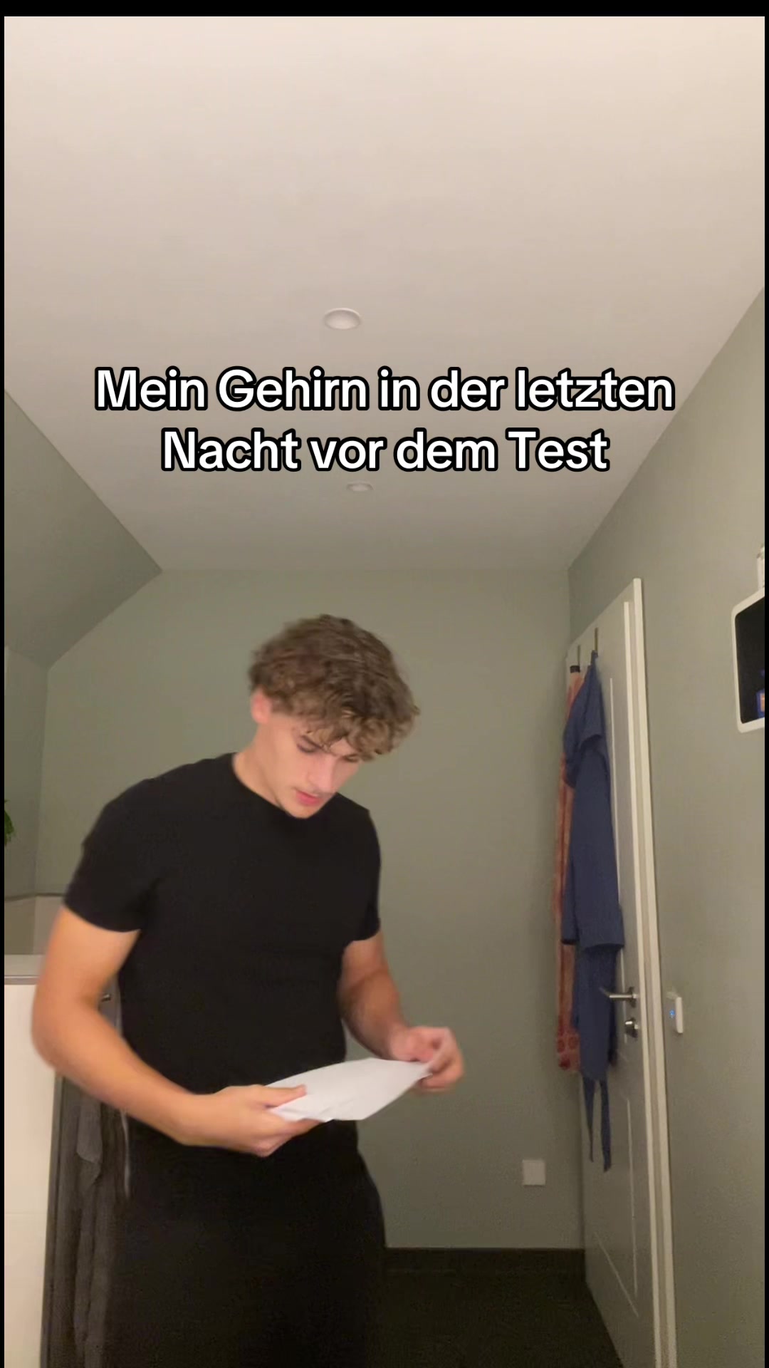 @twomuchmotion_