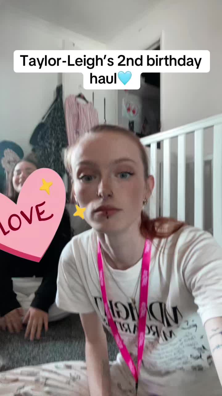 @ᴅᴀɴɪᴇʟʟᴇɴɪᴄᴏʟᴇ🍒