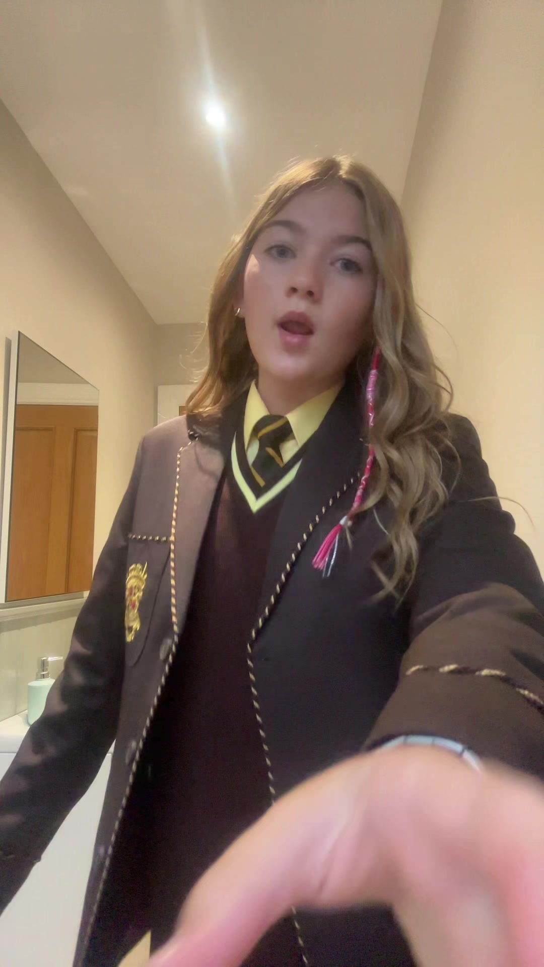 @_aoifemckenna