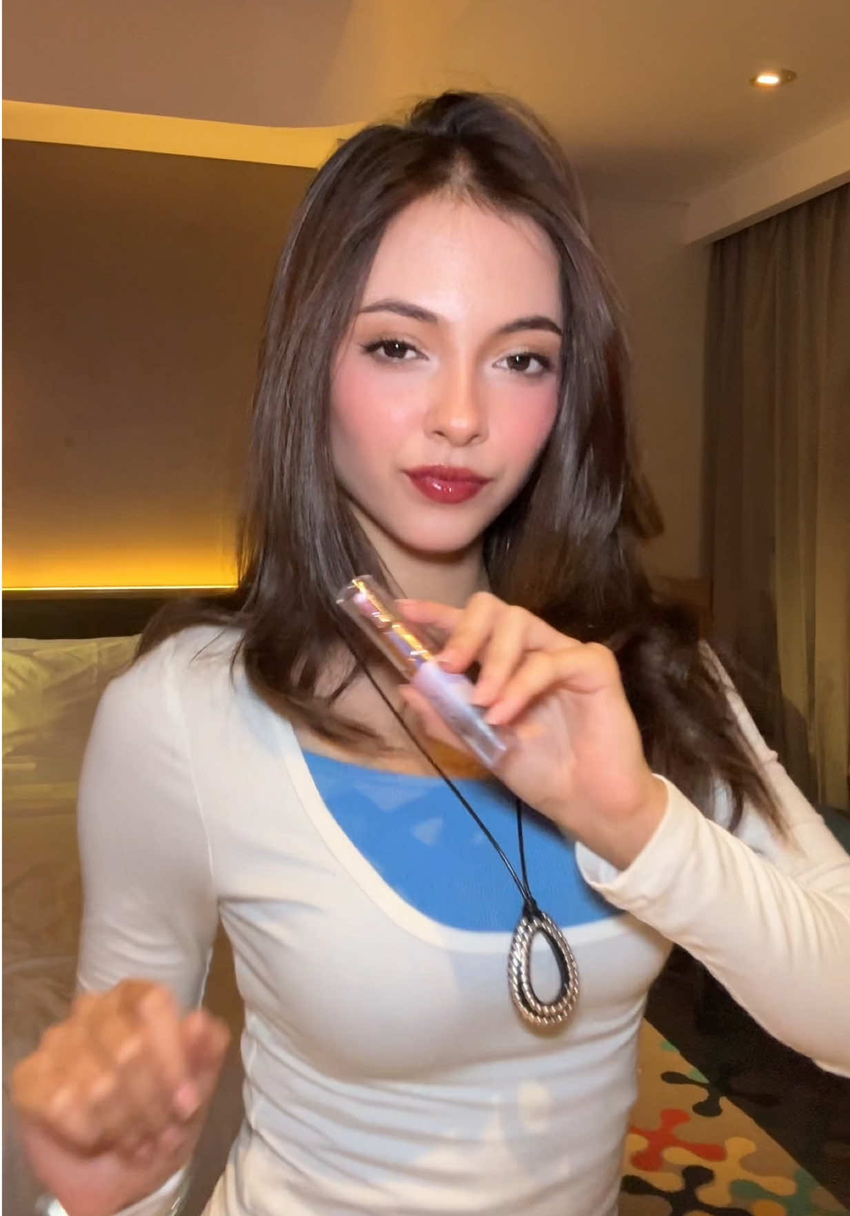 @raisamarie
