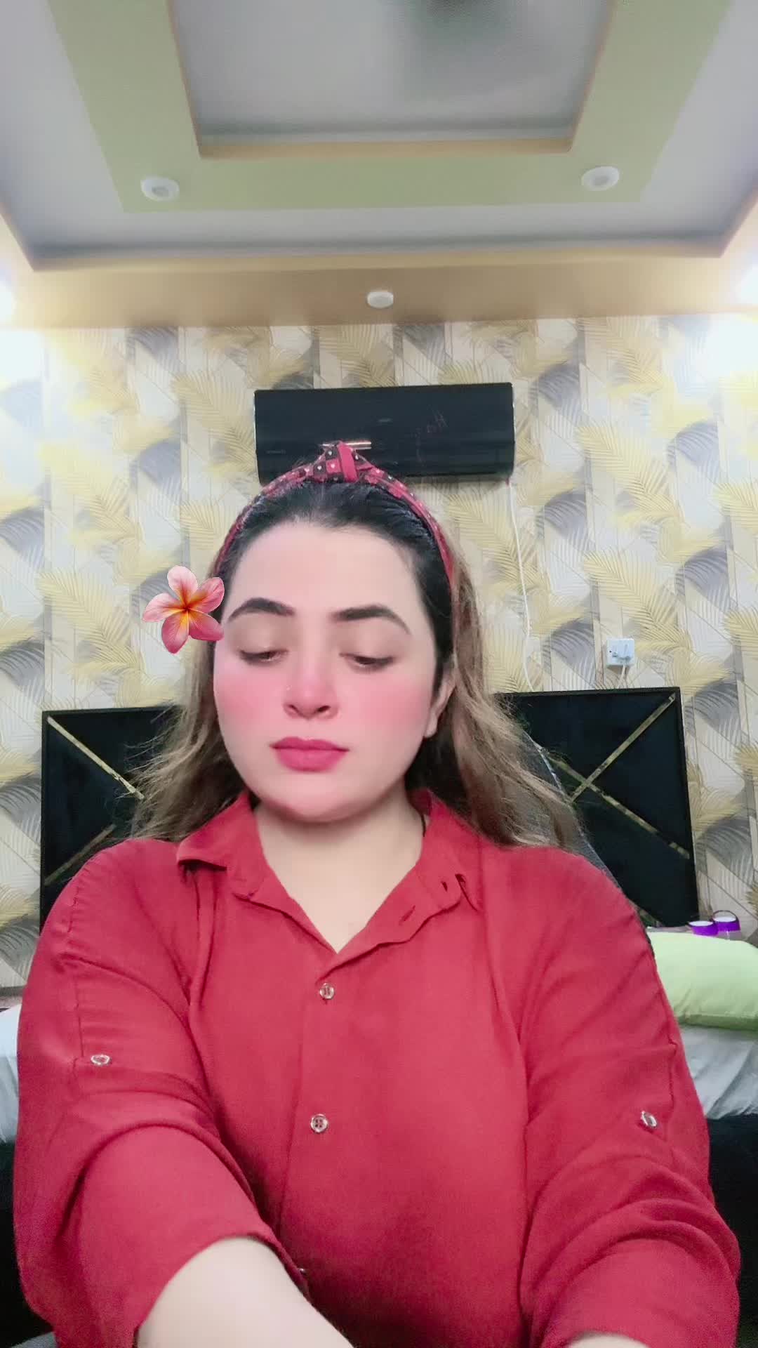 @SaMeErA_💫👑