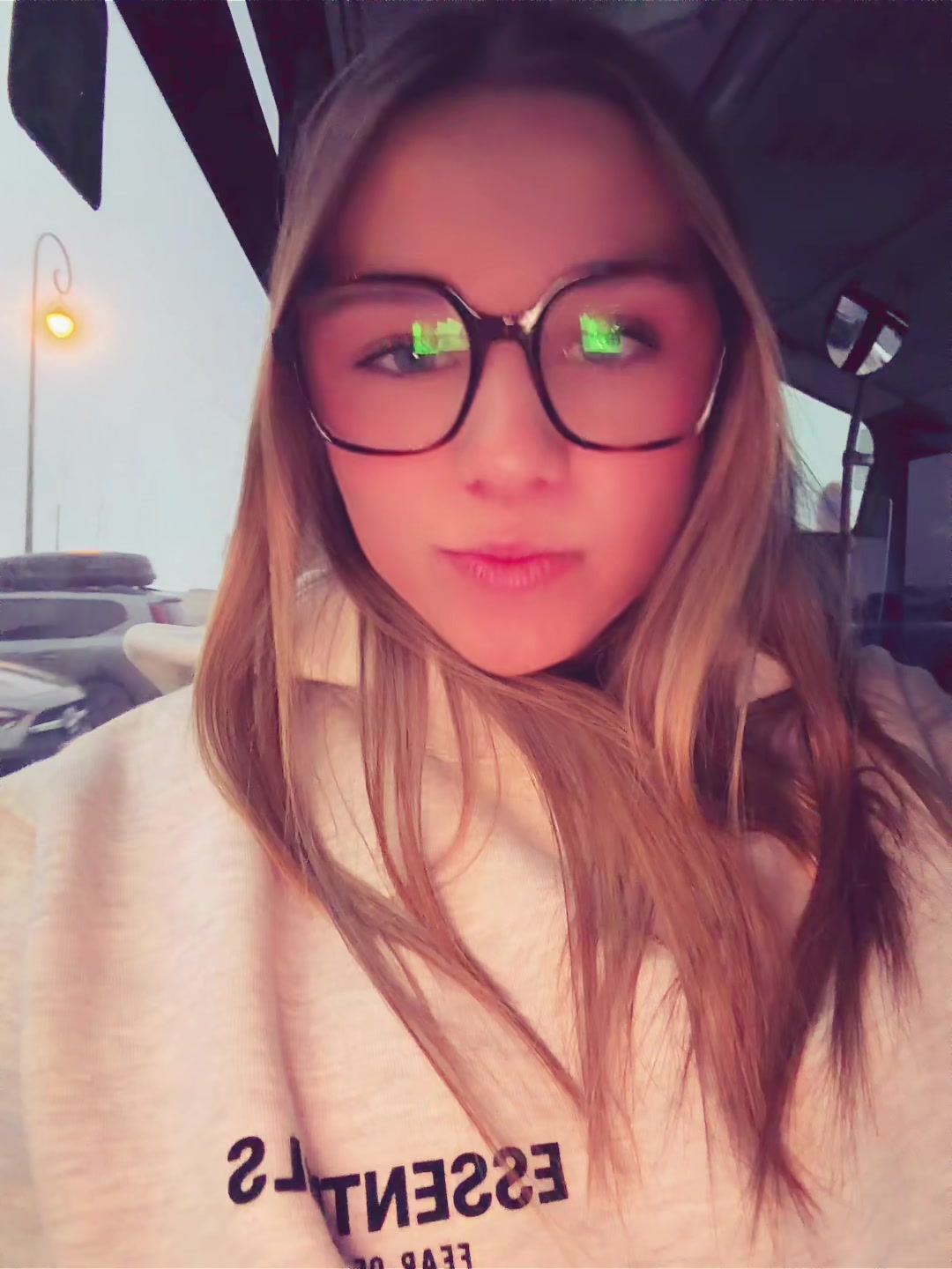 @𝐞𝐥𝐲𝐧𝐞.𝐛𝐠𝐭