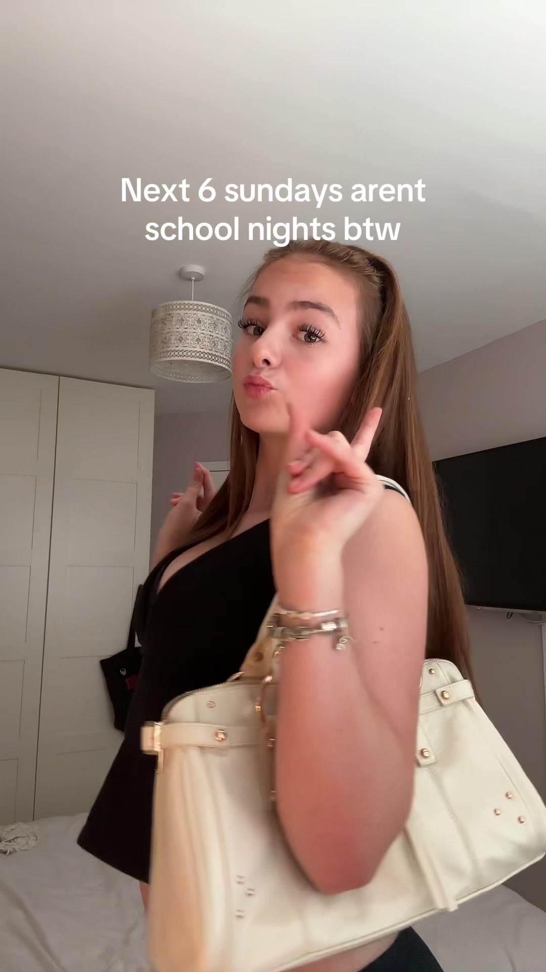 @lily