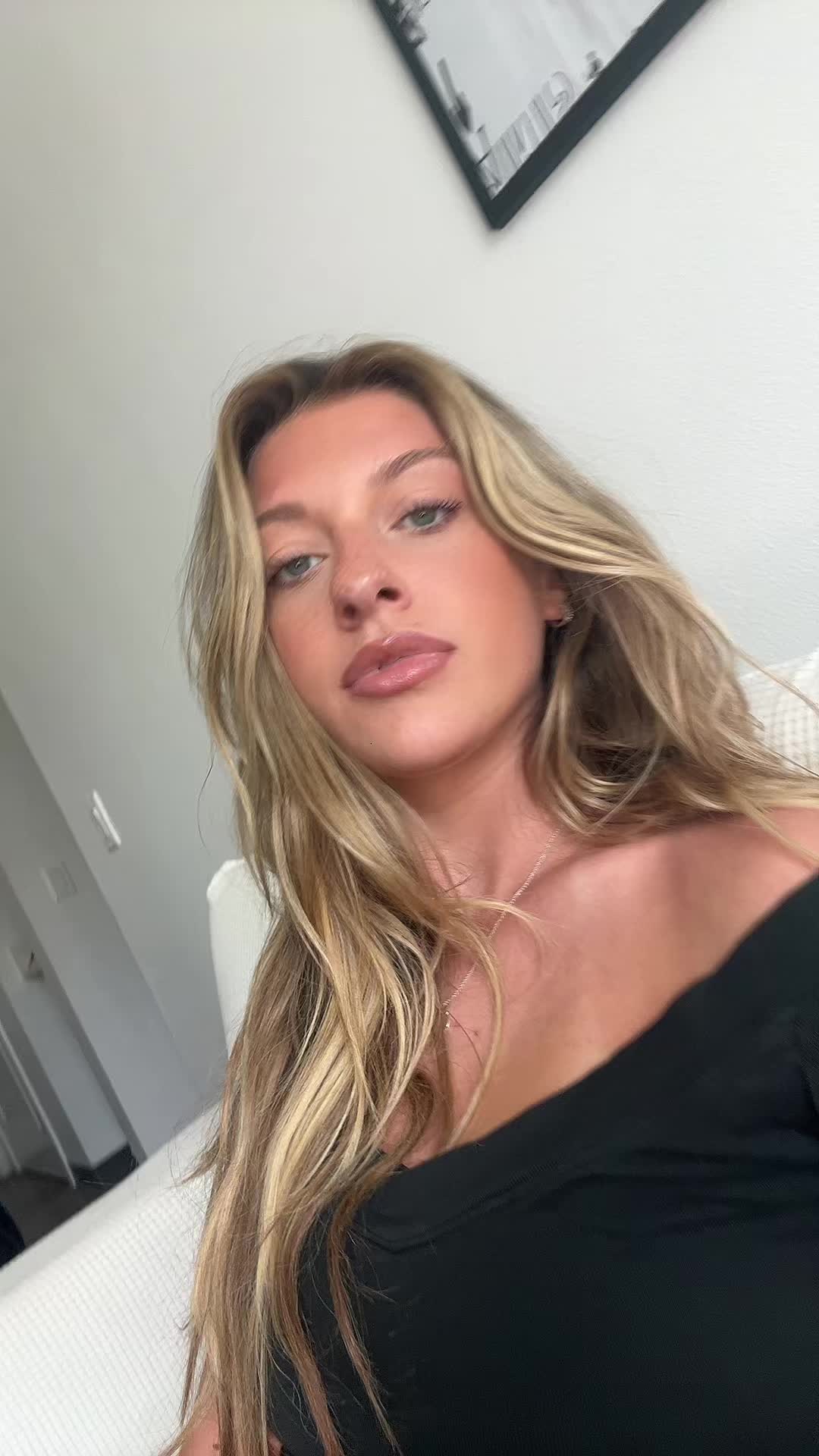 @lilymartinko
