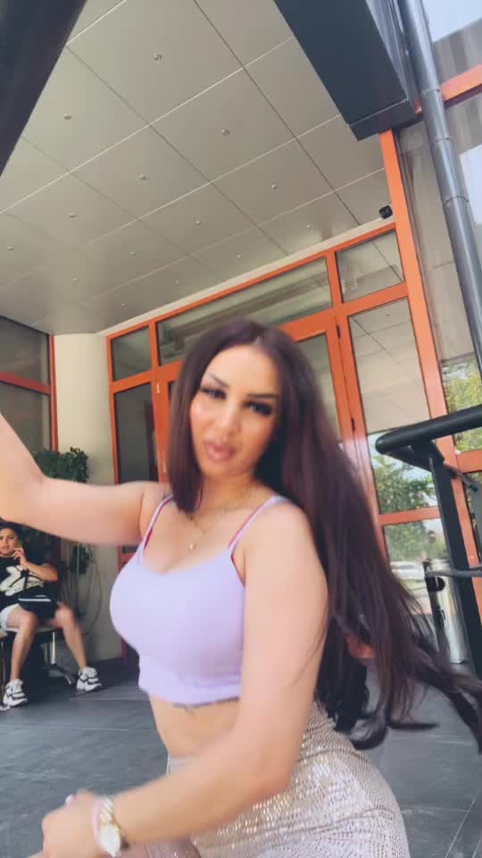 @Dennde