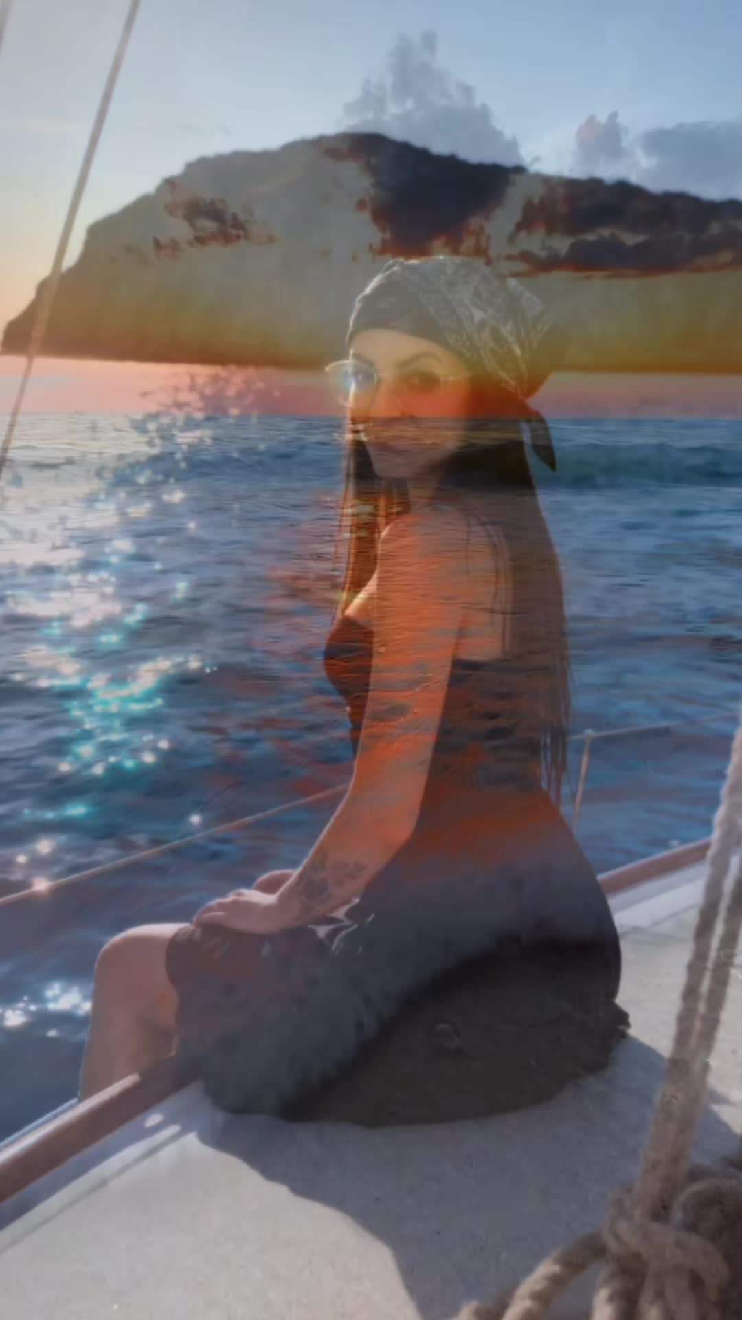 @justaya_official