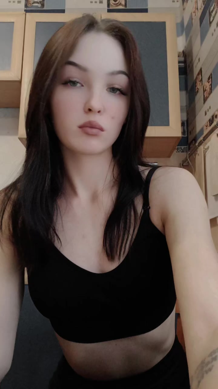 @crazy_lady_🍒