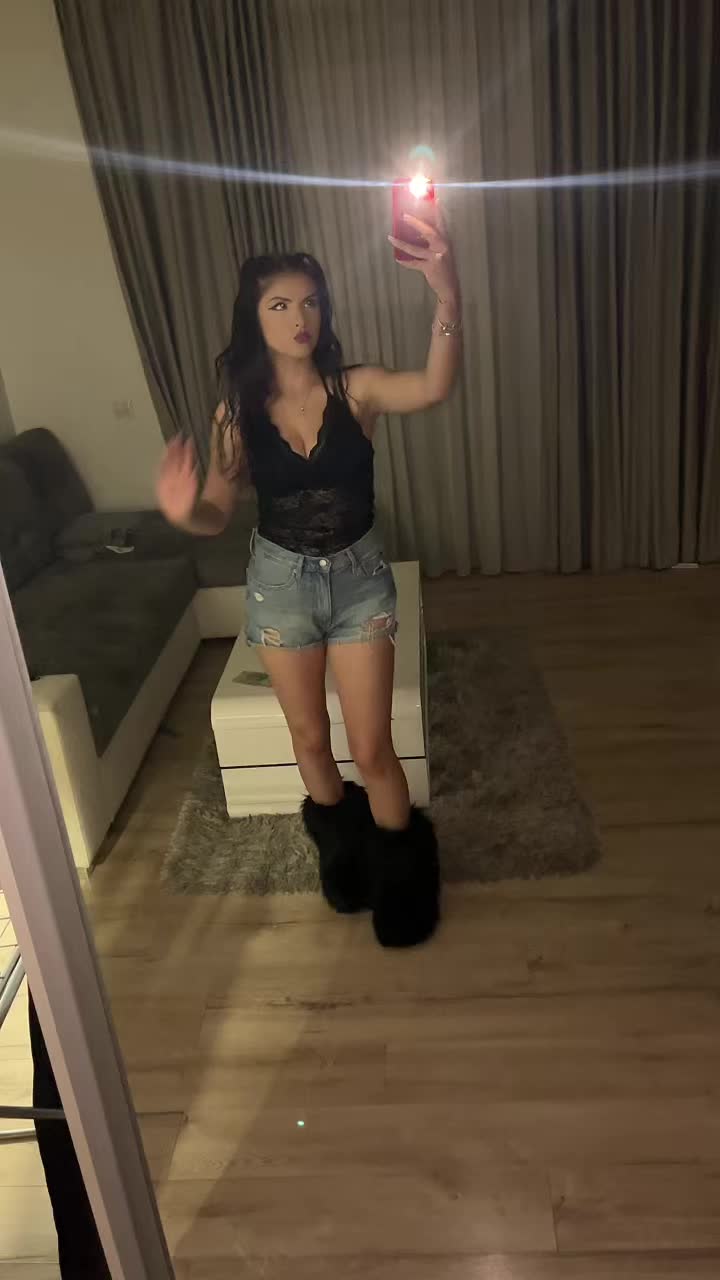 @rebeexk