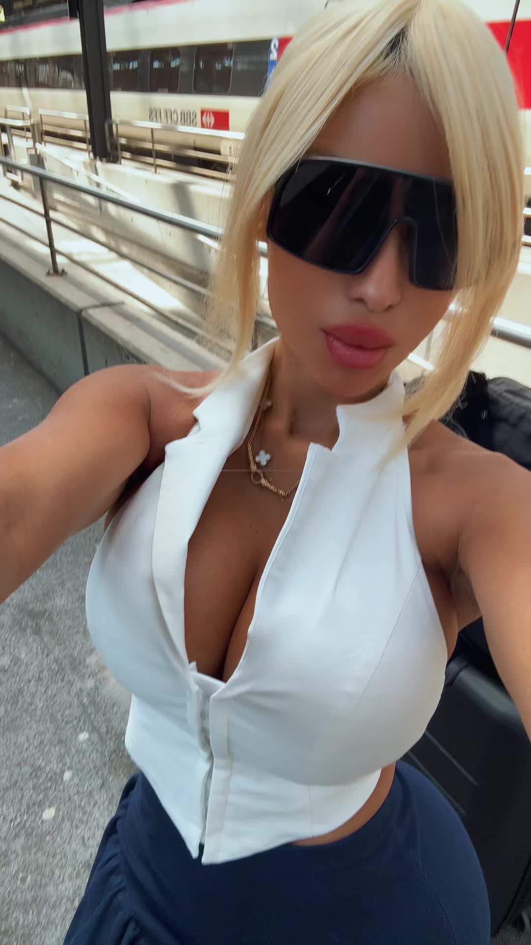 @lau_fit200