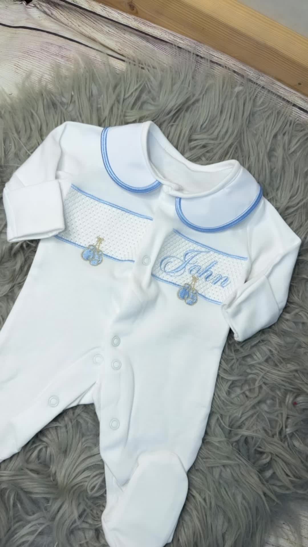 @AviaRose Clothing