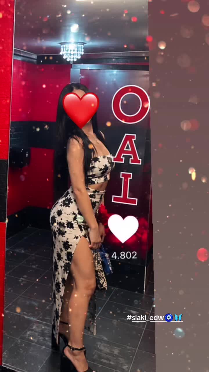 @𝐄𝐥𝐞𝐧𝐡𝐡_🖤