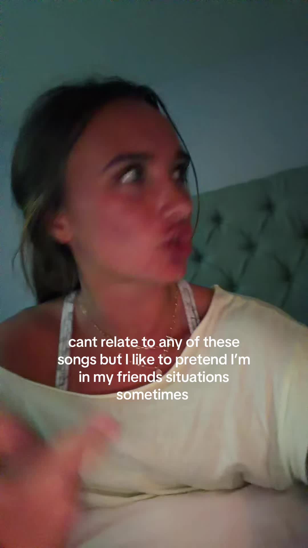 @tay_l_o_r_e