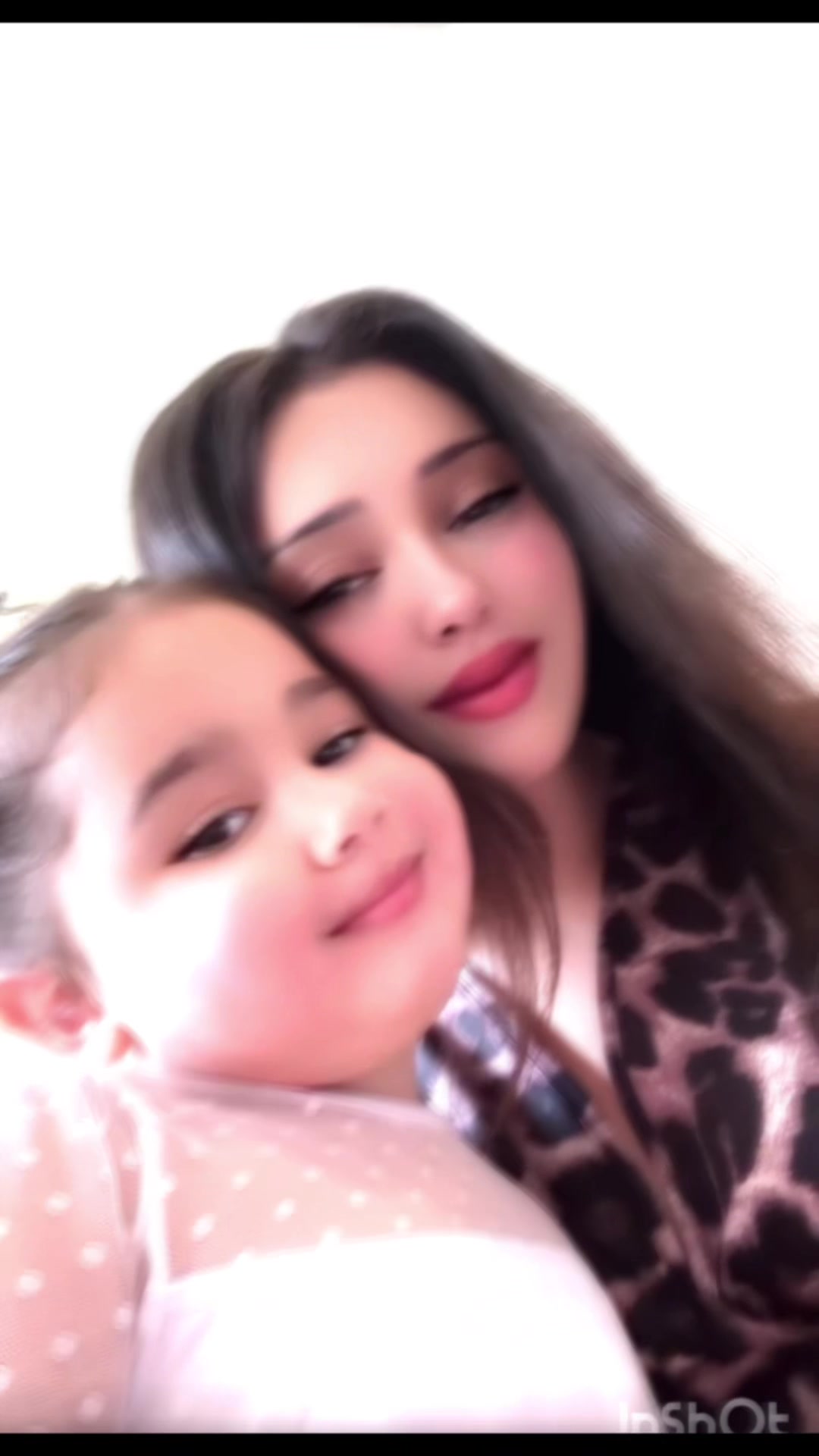 @𝑴𝒂𝒍𝒊𝒌𝒂 ♰