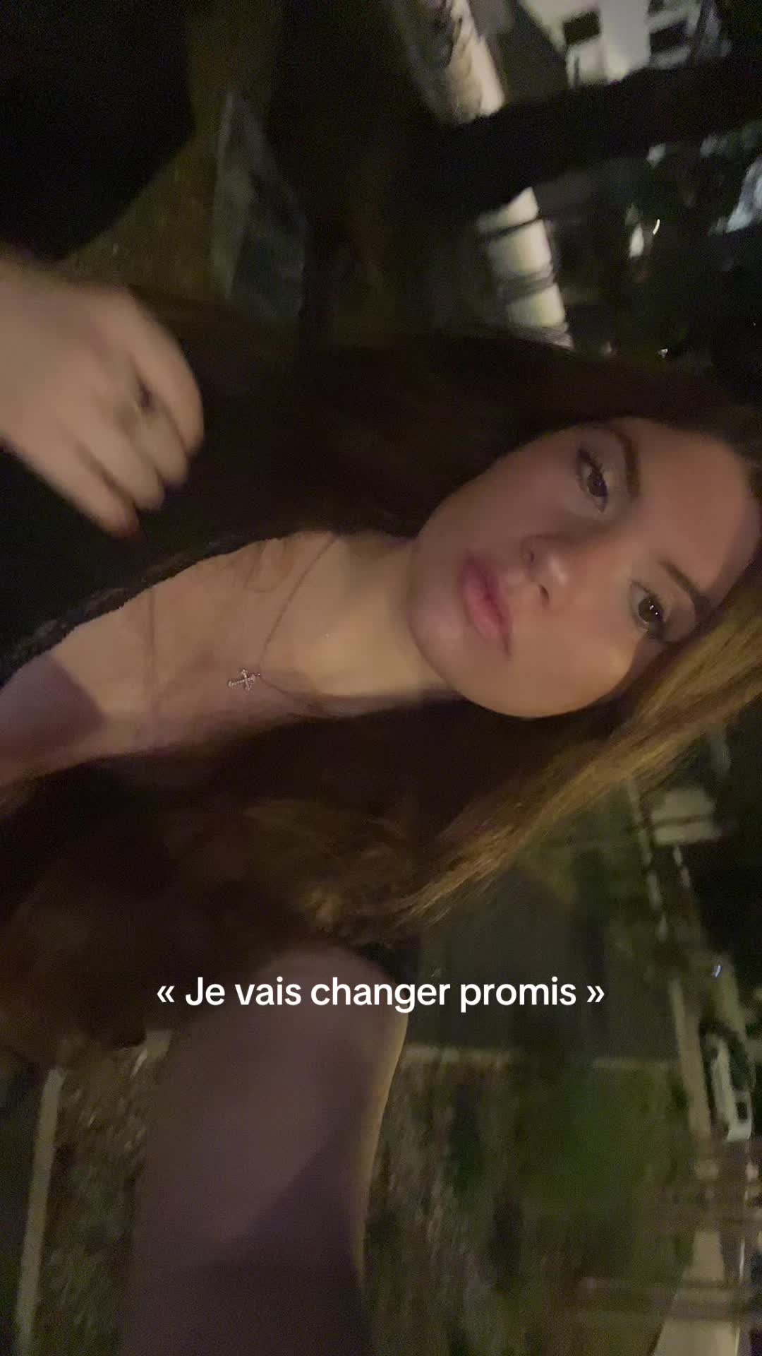 @🪩