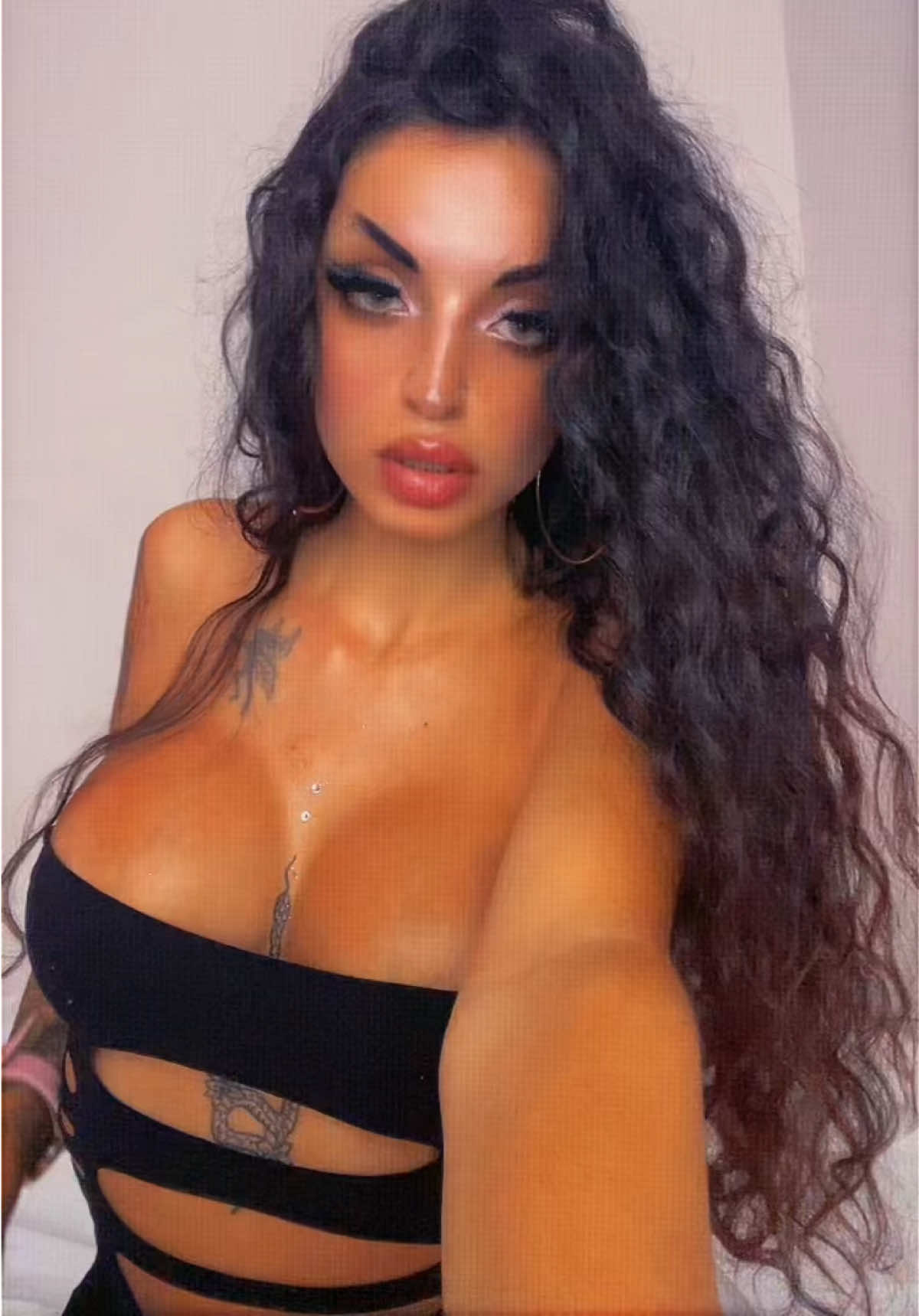 @Laishawolfe