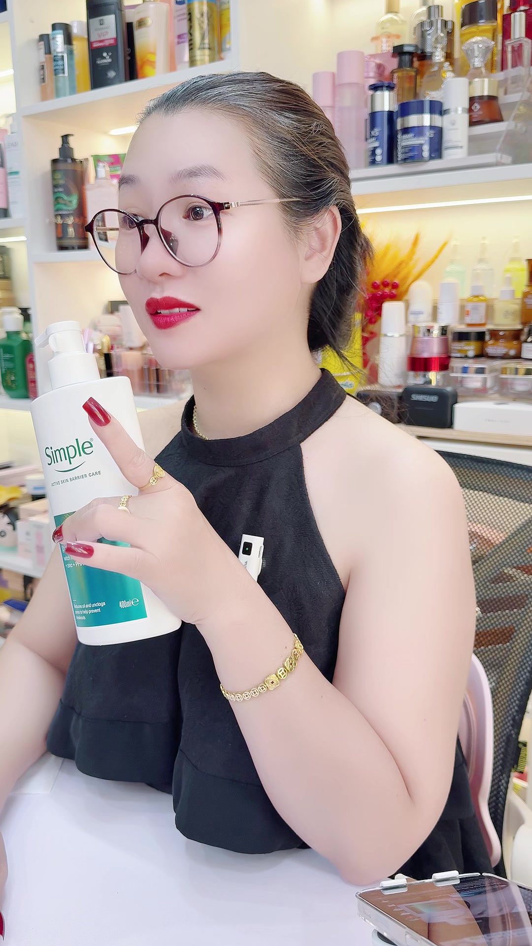 @Ổ Của Lộc1376