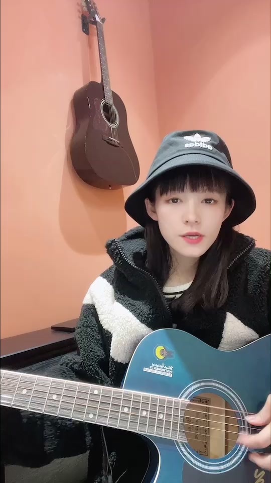 @CiCi치치夕夕🌼