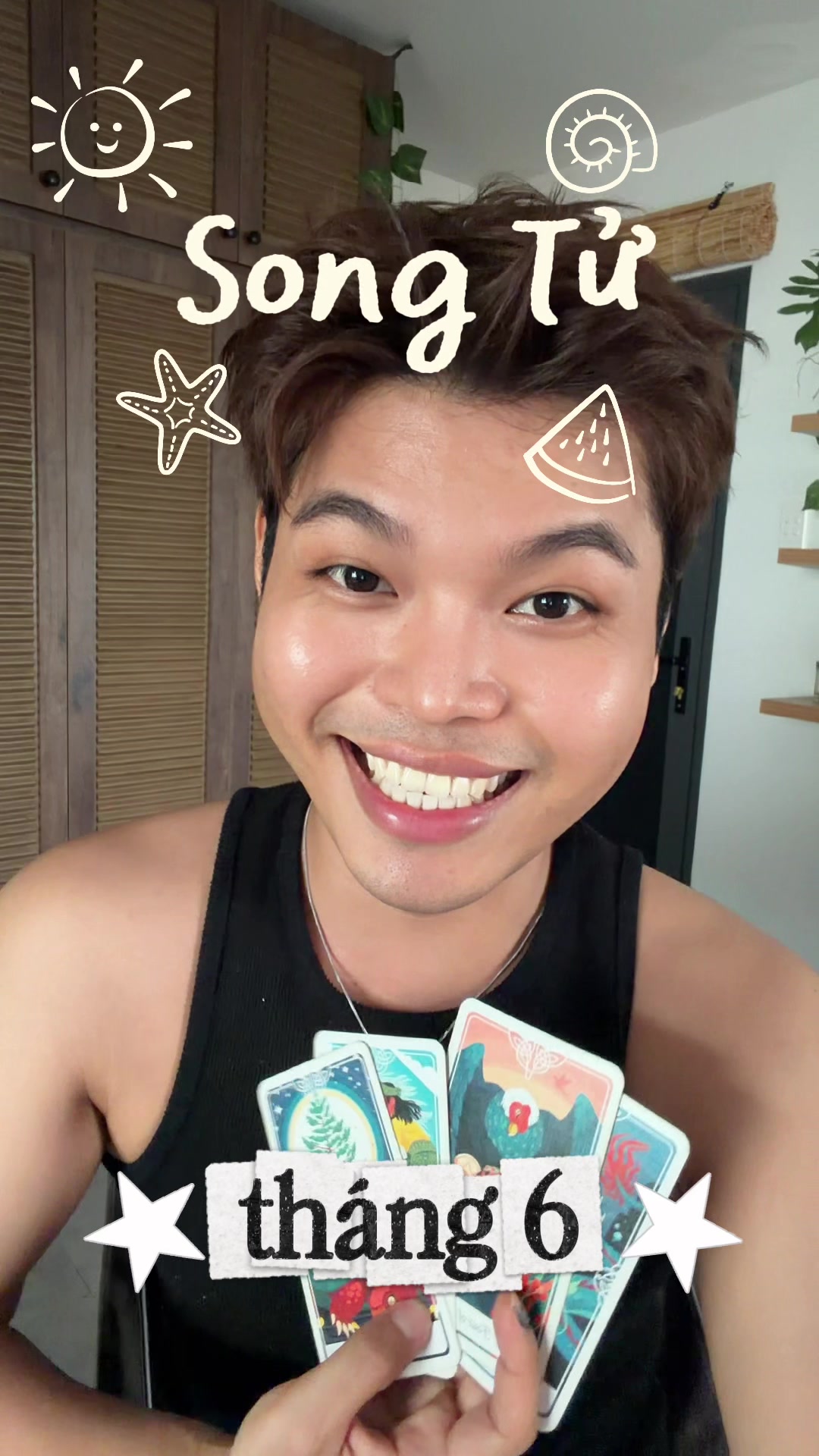 @Một chiếc &ocirc;m nhỏ ch&iacute;u
