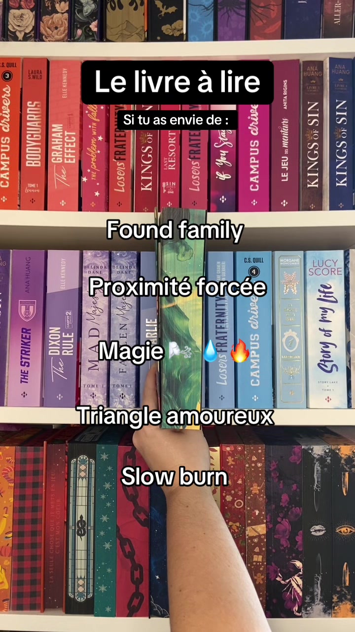 @Elodie Books 📚