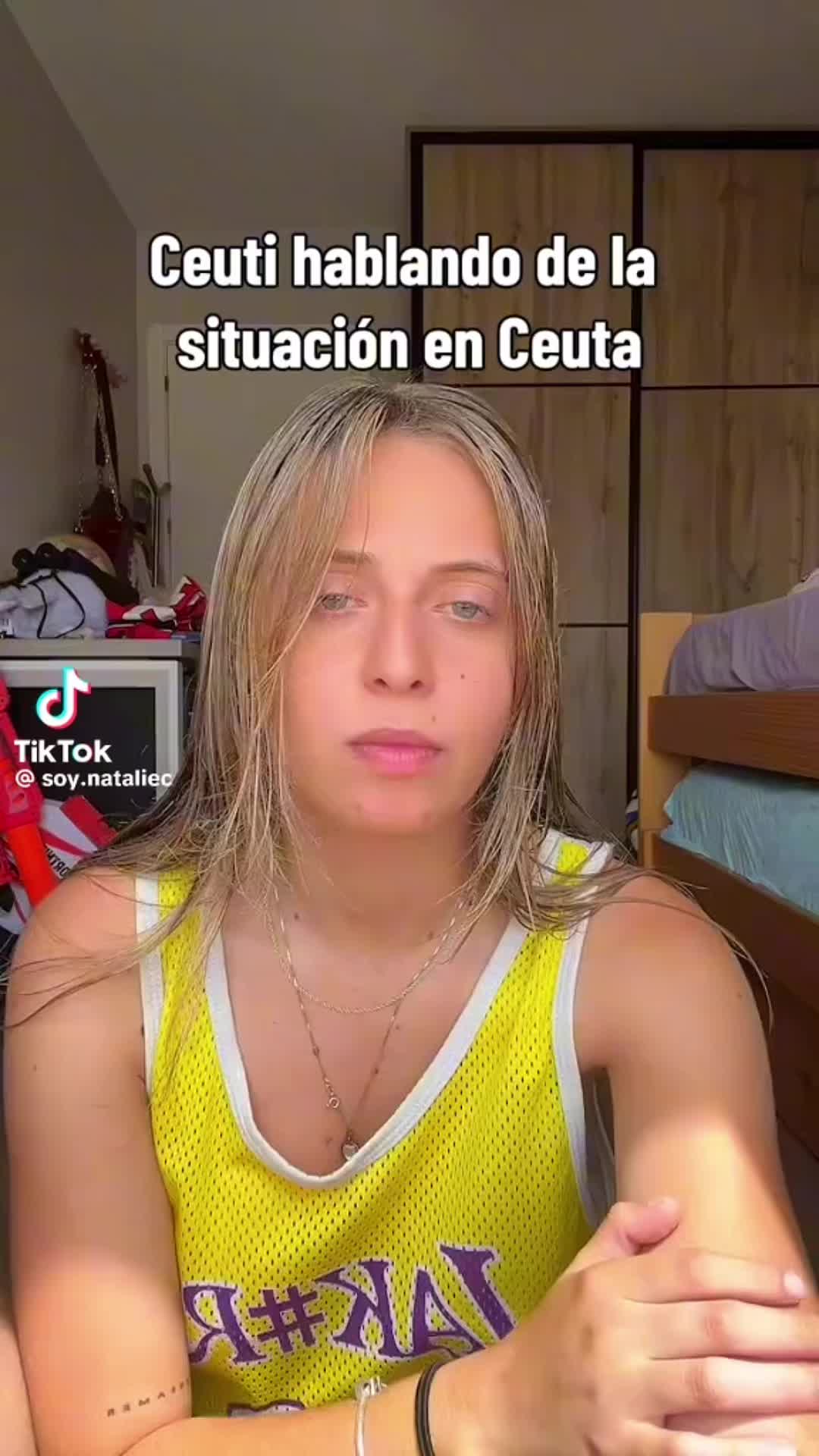 @anabarbera