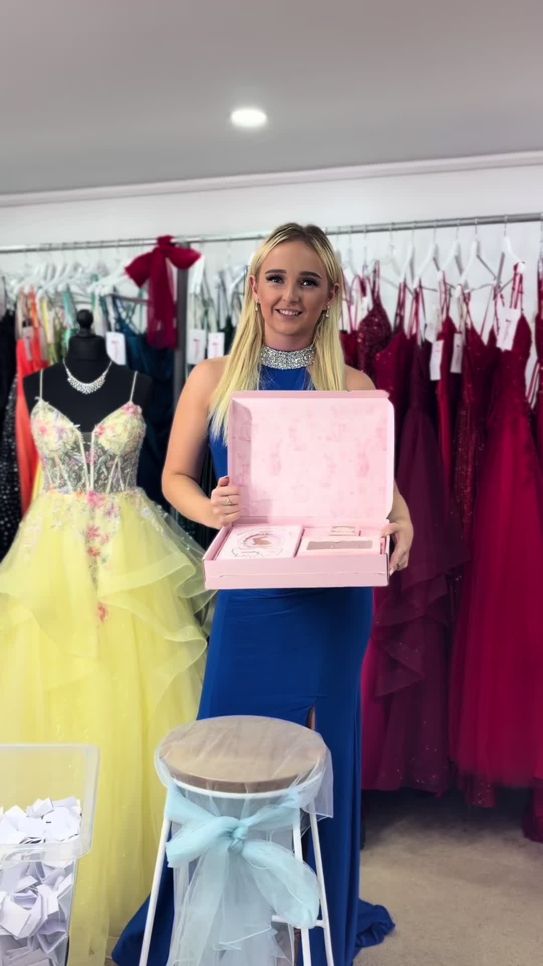 @Dot's Frocks
