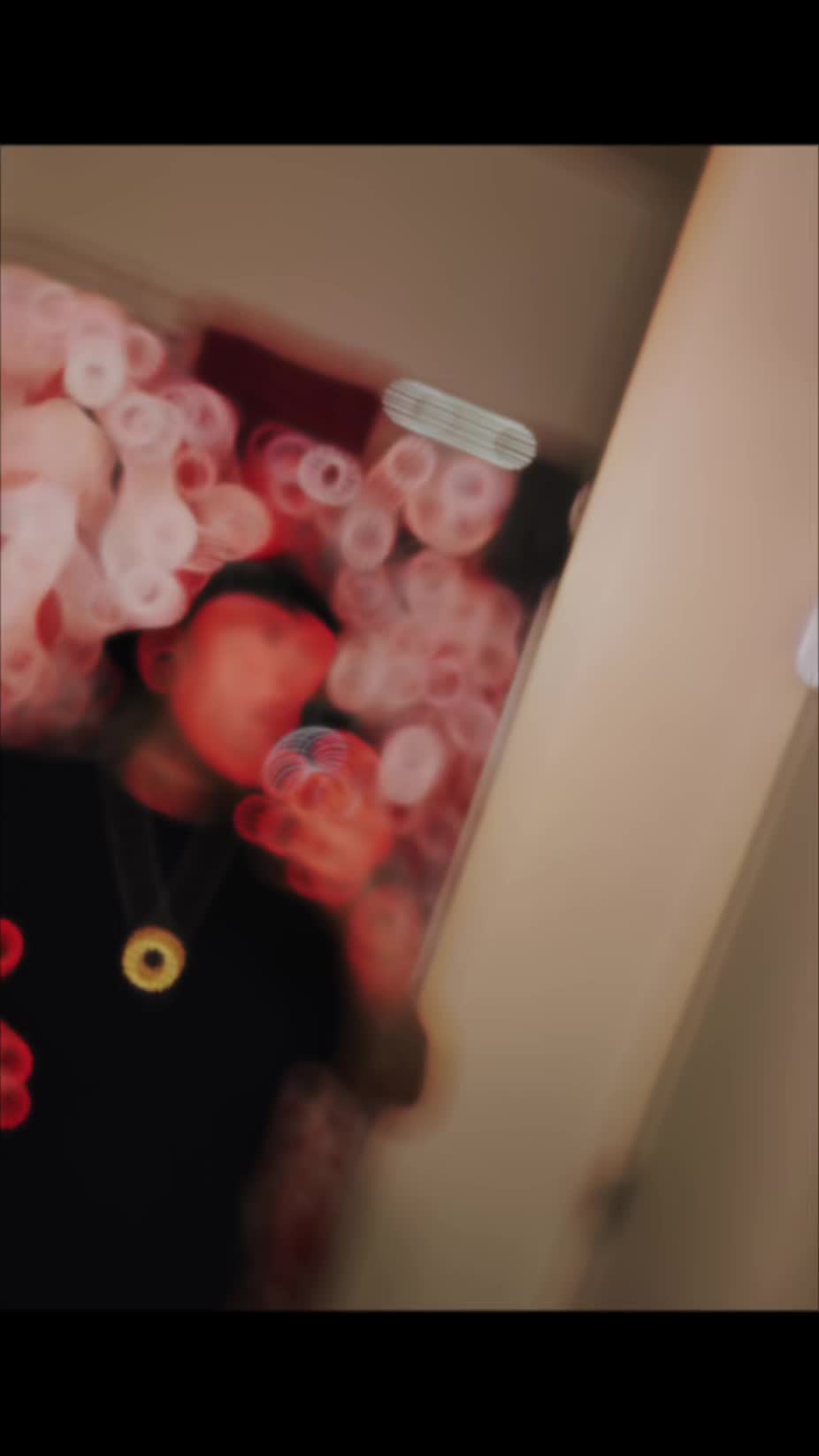 @looneybkisto