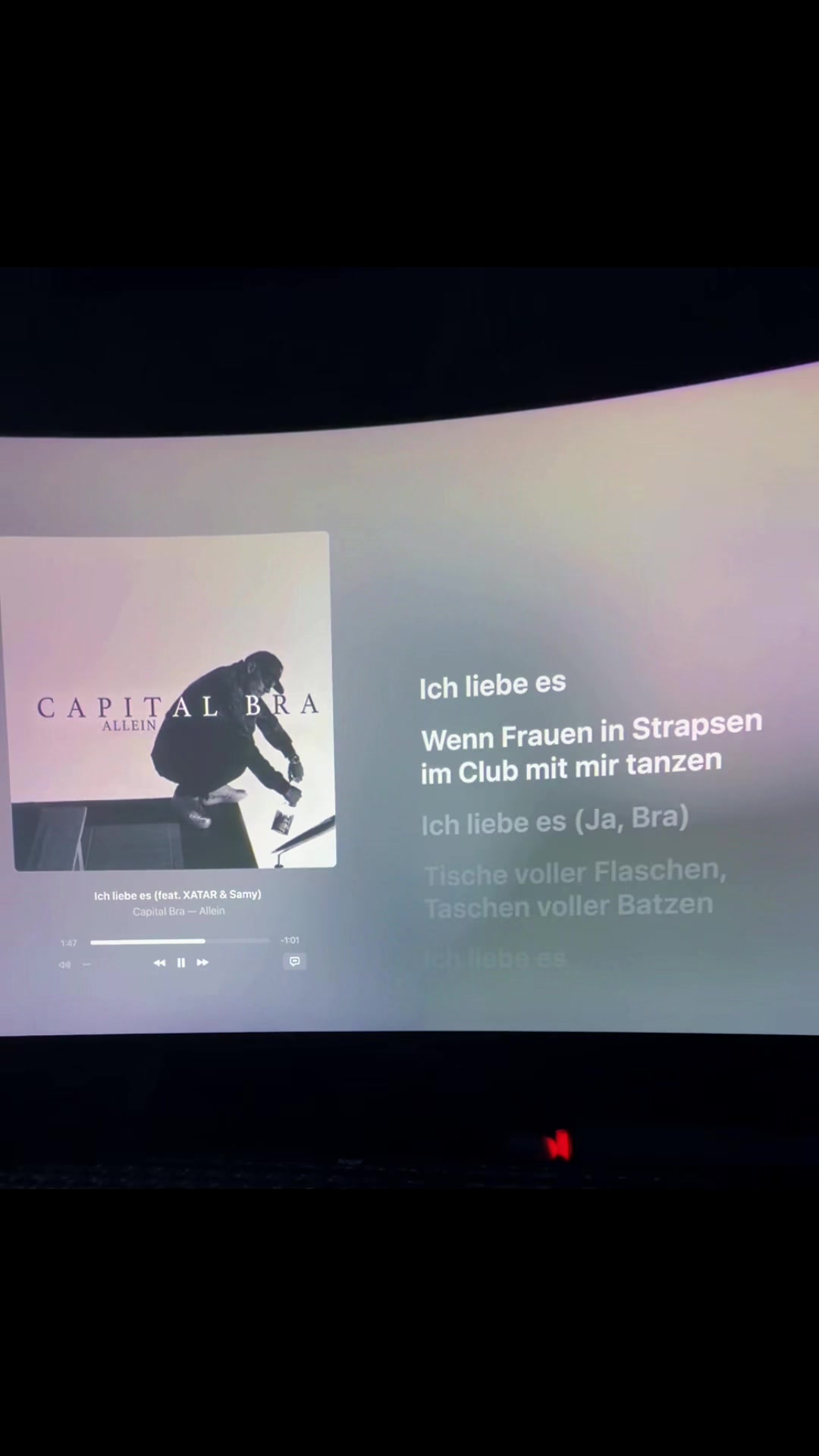 @𝔩𝔶𝔯𝔦𝔵𝔠𝔰__🎧