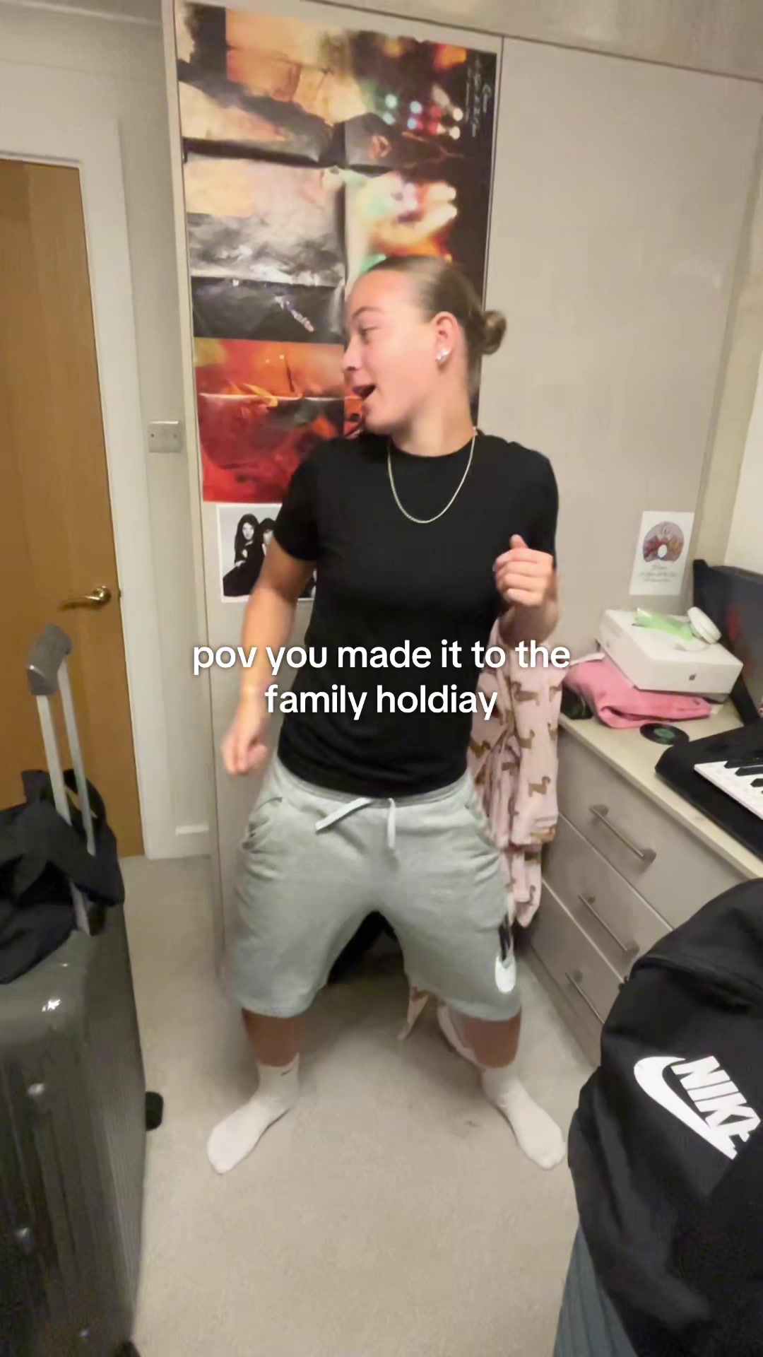 @ןnɔʎ