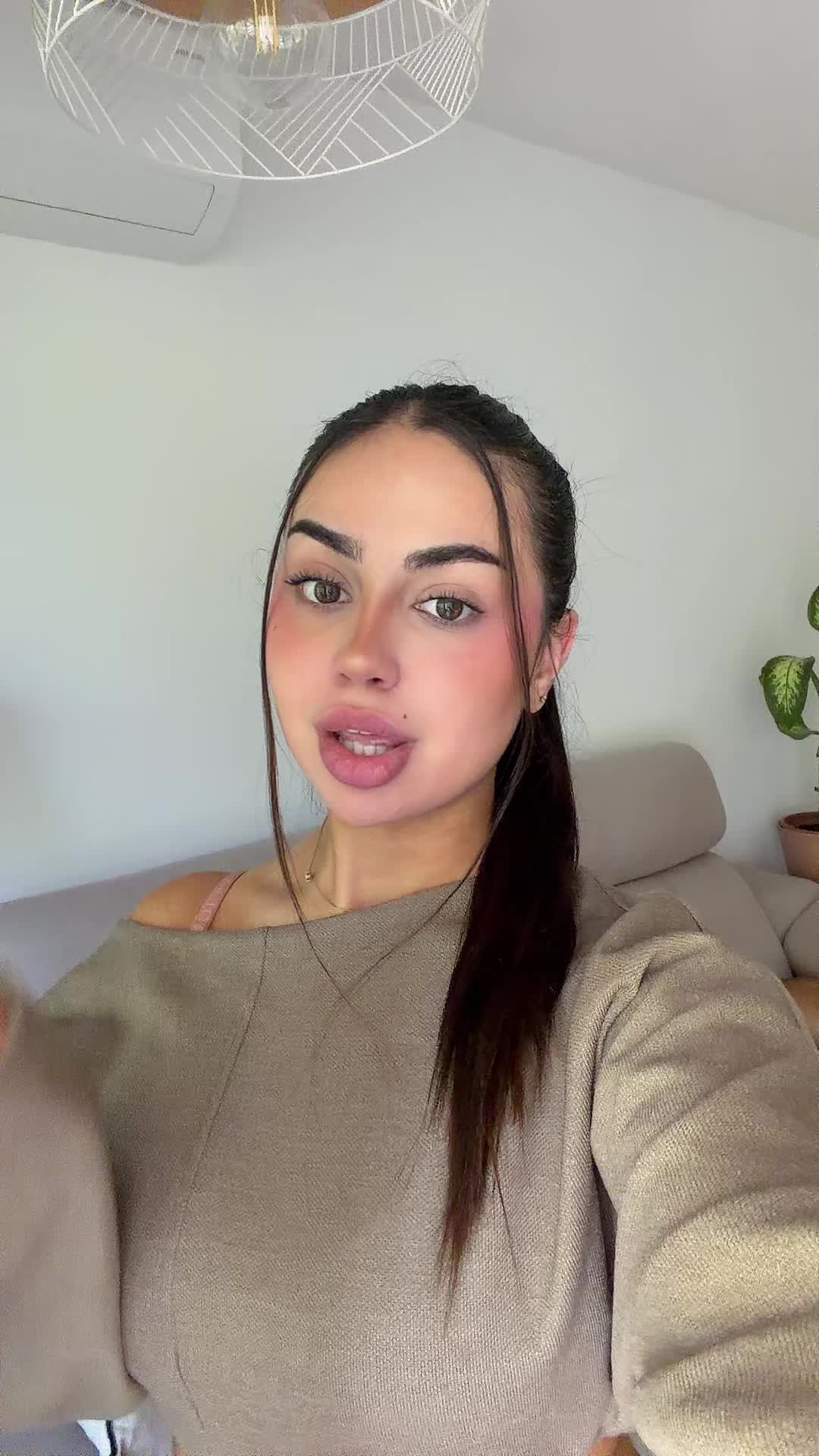 @carladols