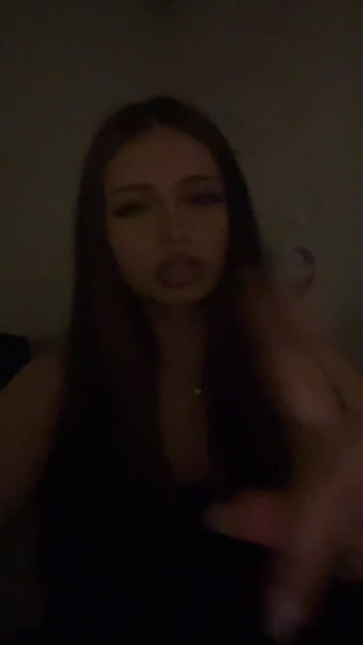 @🚬