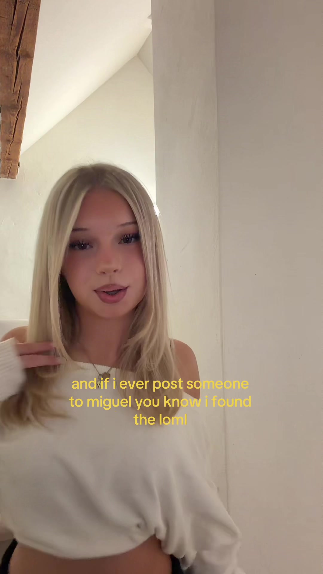 @𝒮