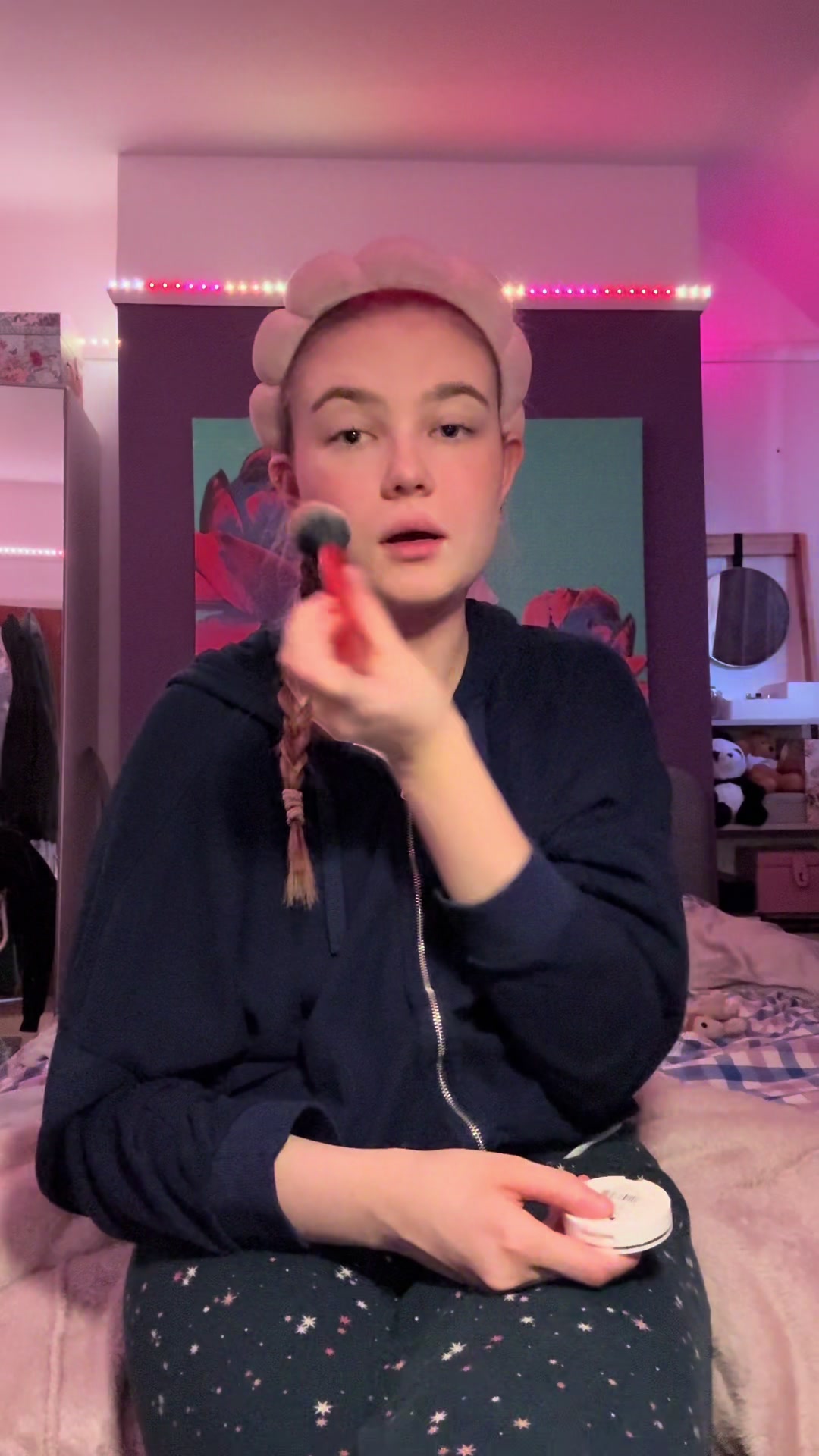 @em 🌺🪐