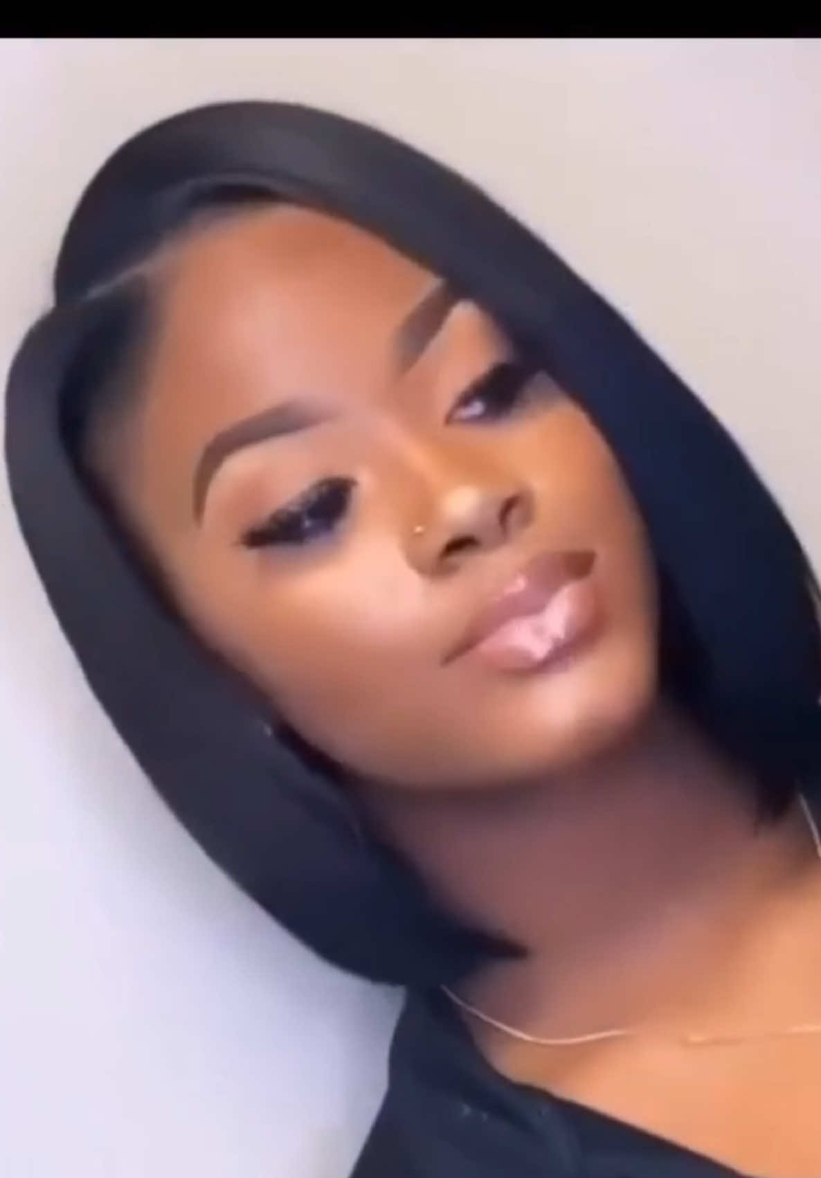 @𝐀𝐯𝐨𝐧𝐥𝐞𝐚 𝐂𝐚𝐦𝐢𝐥𝐥𝐞