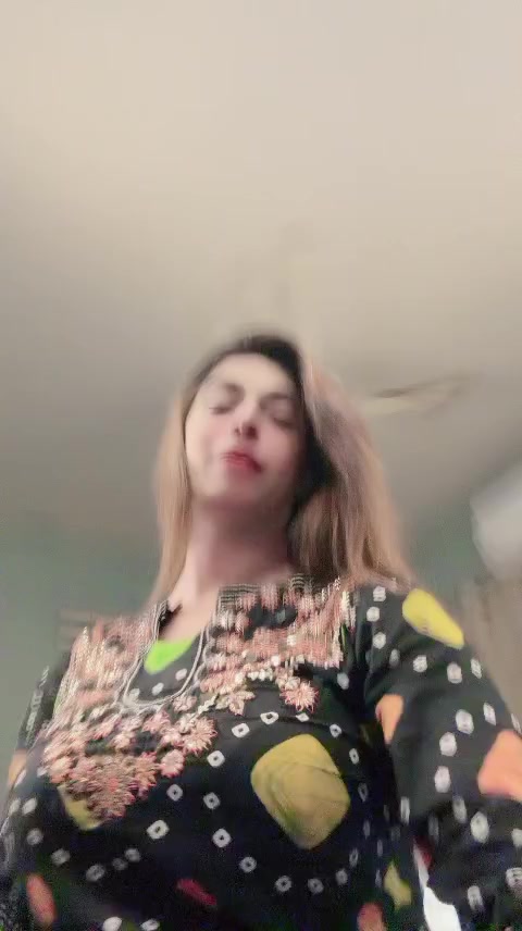 @Queen๐