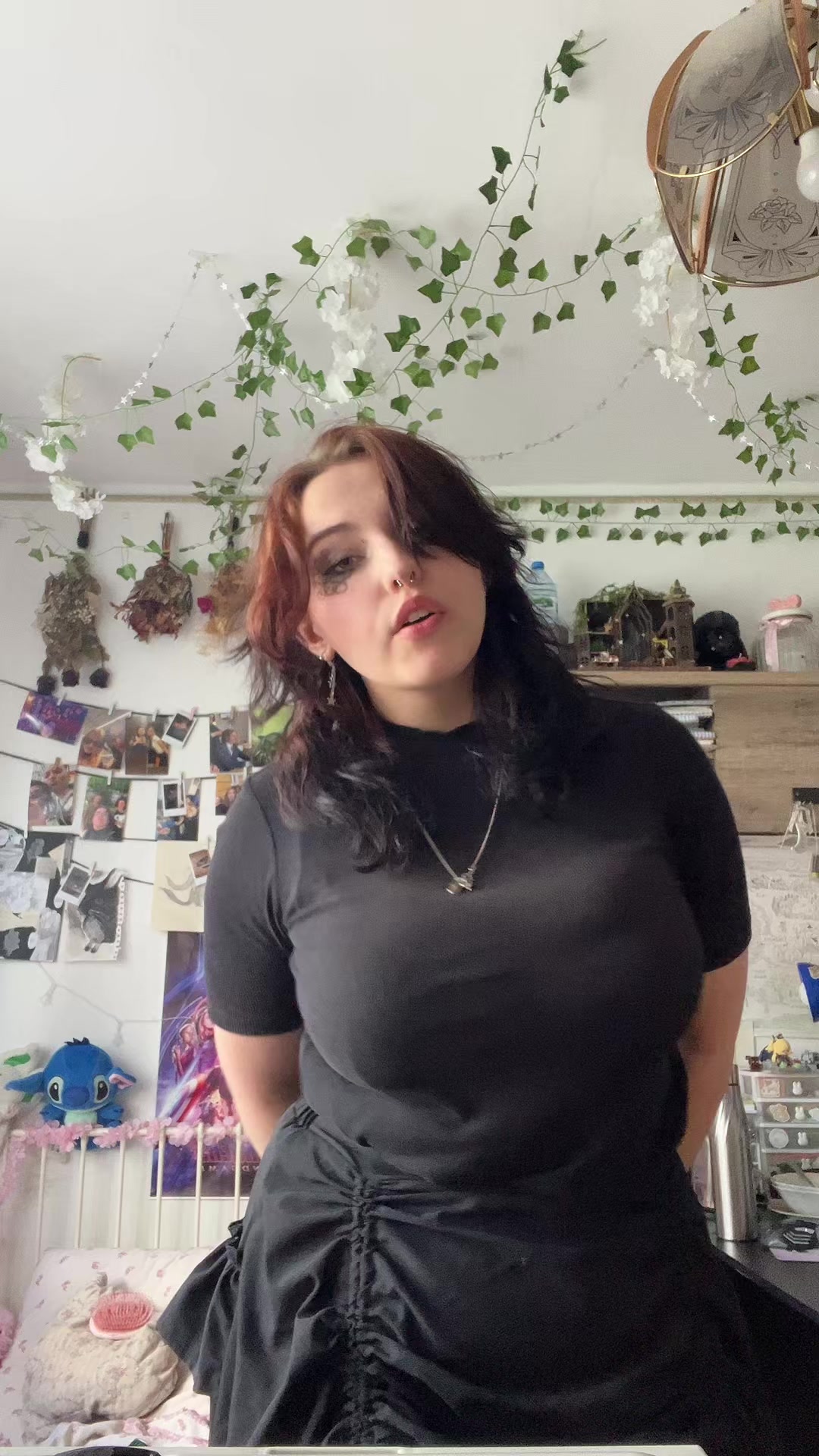@M ⍟