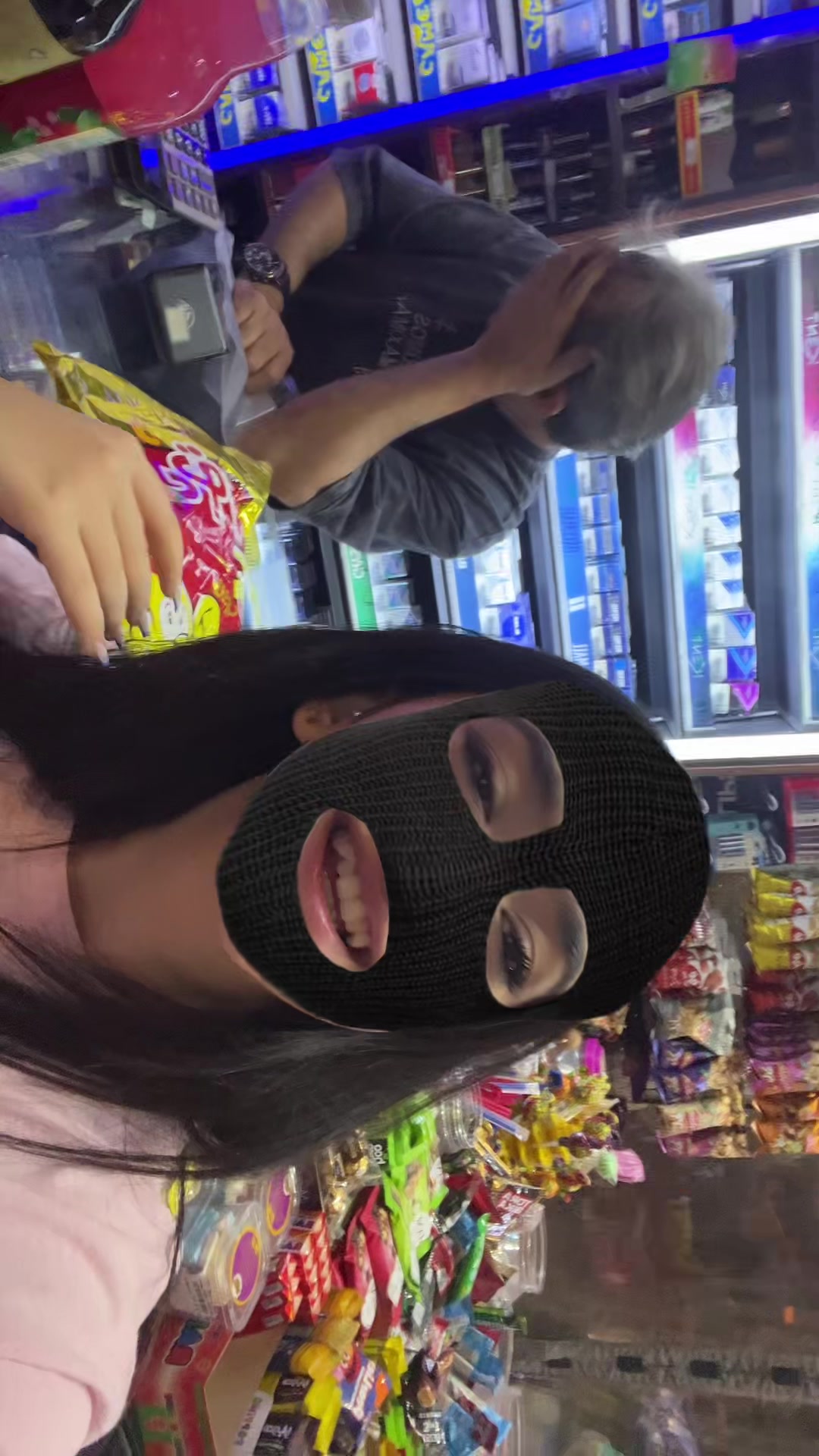 @👧🏻