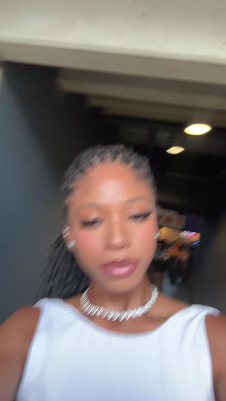@naomi🌟