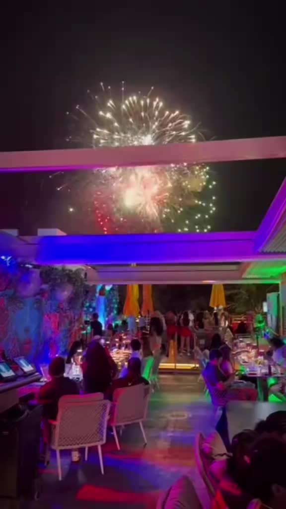 @Carnaval Rooftop Miami Beach