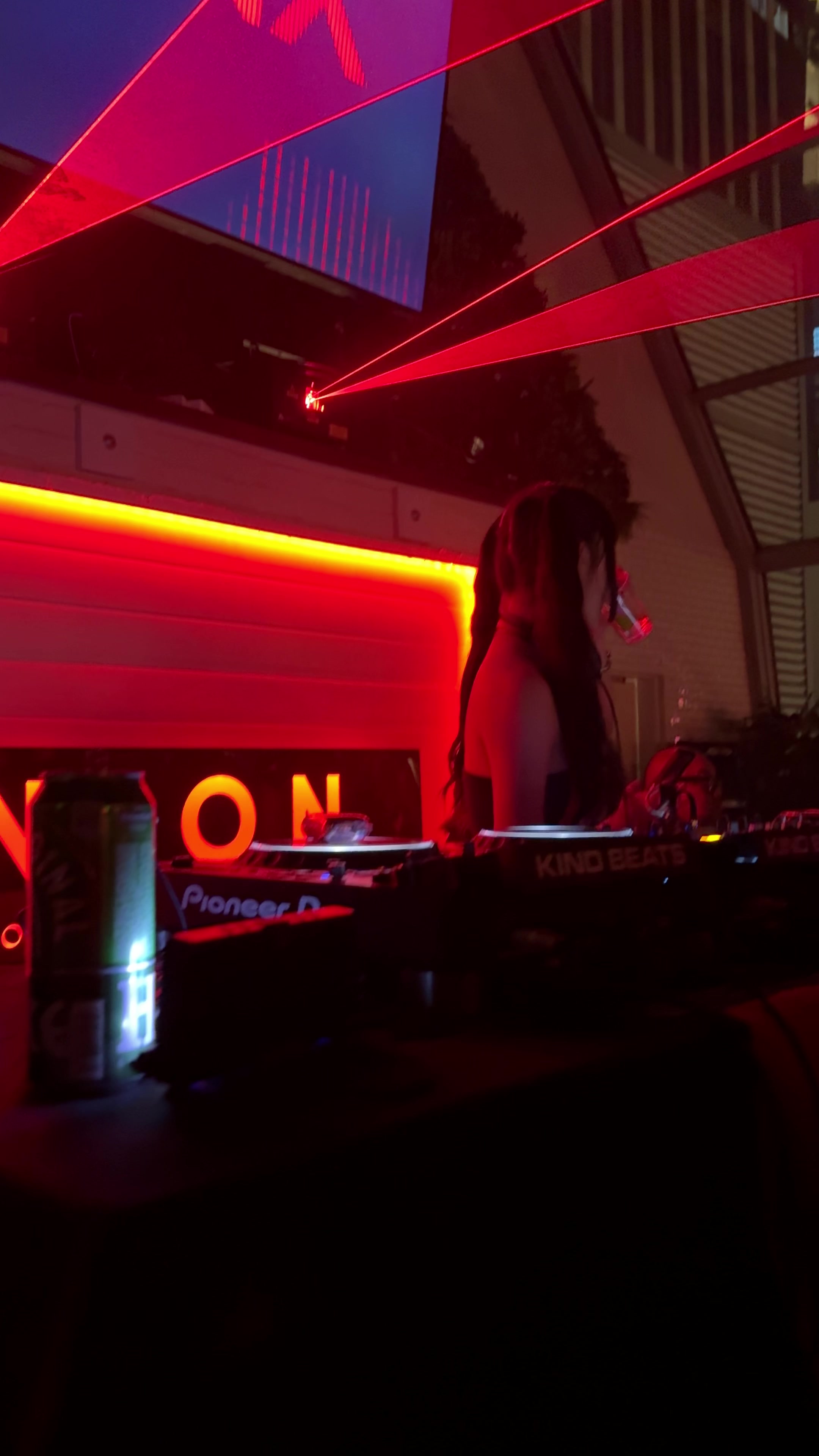@Mello