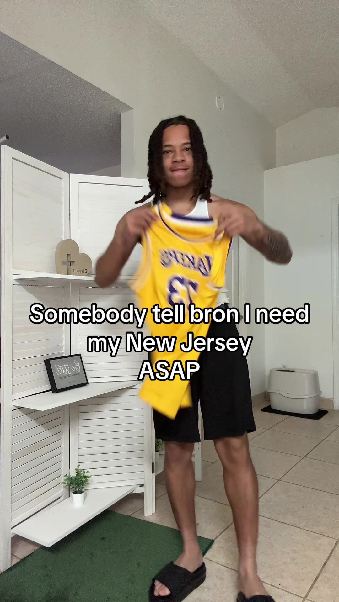 @1700jlew