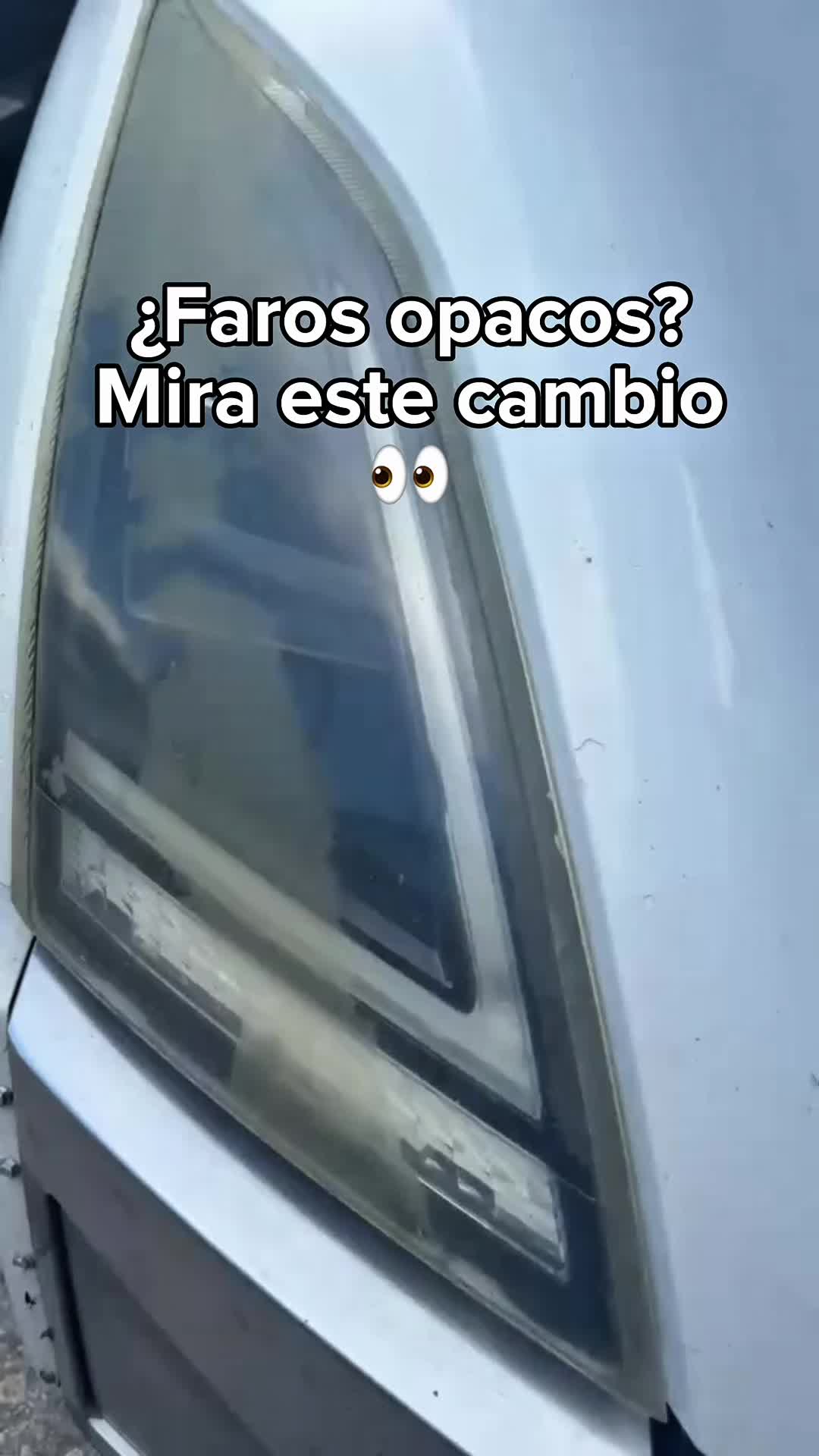 @María Elena