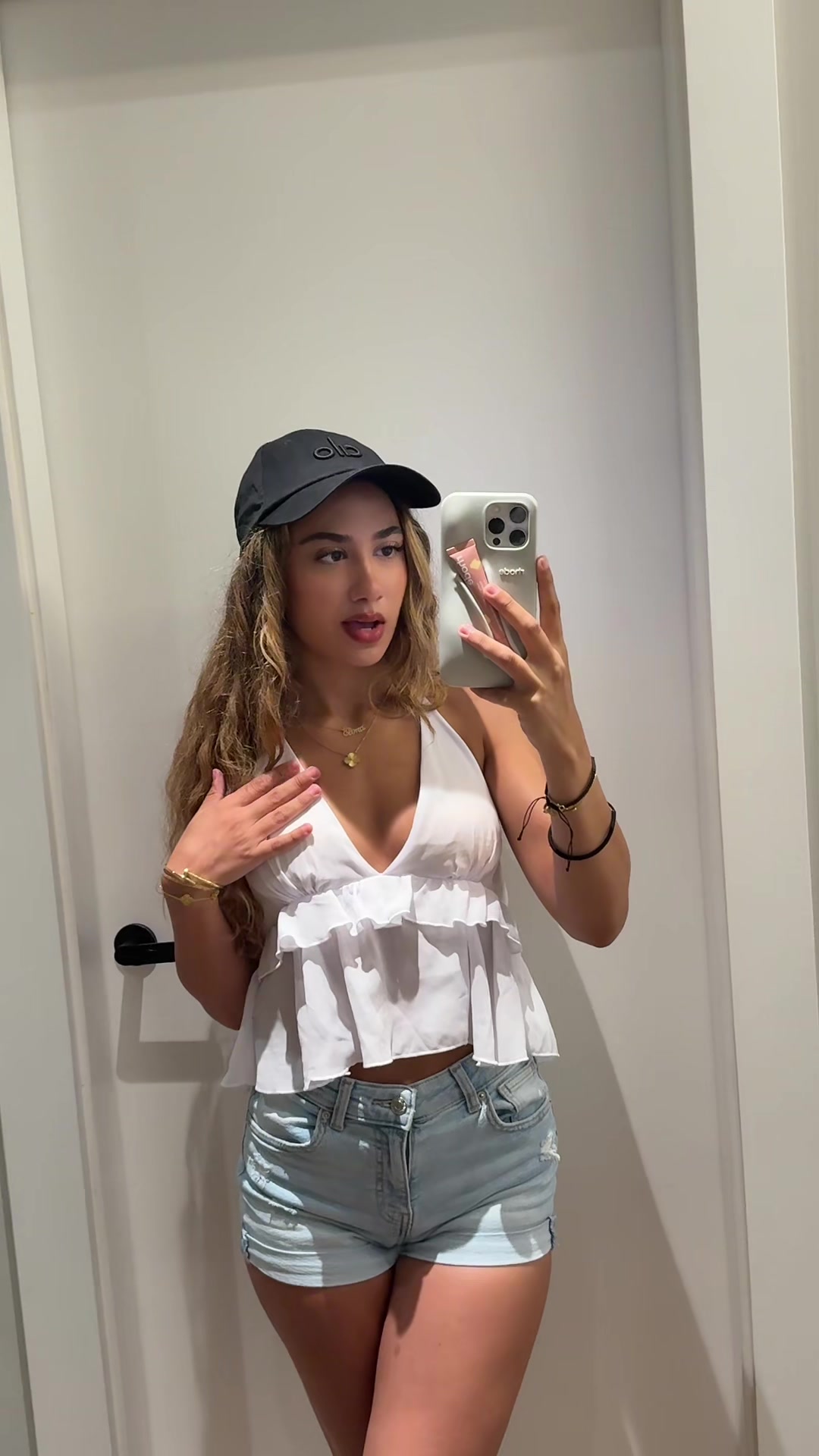 @elena