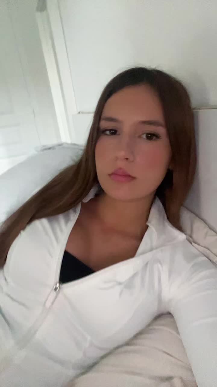 @𝑨𝑵𝑵𝑨 🩷