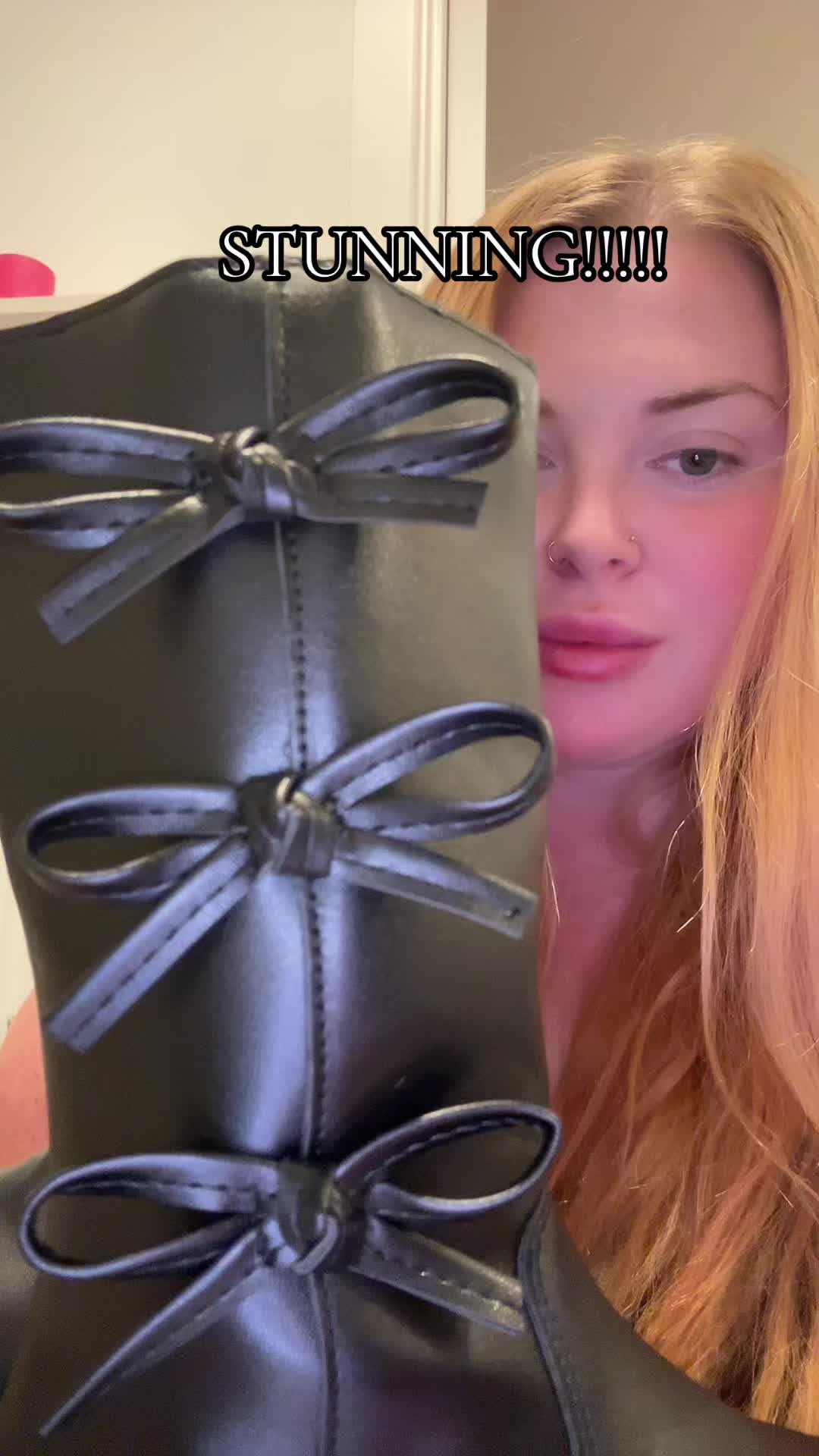 @Chelseaannisxox